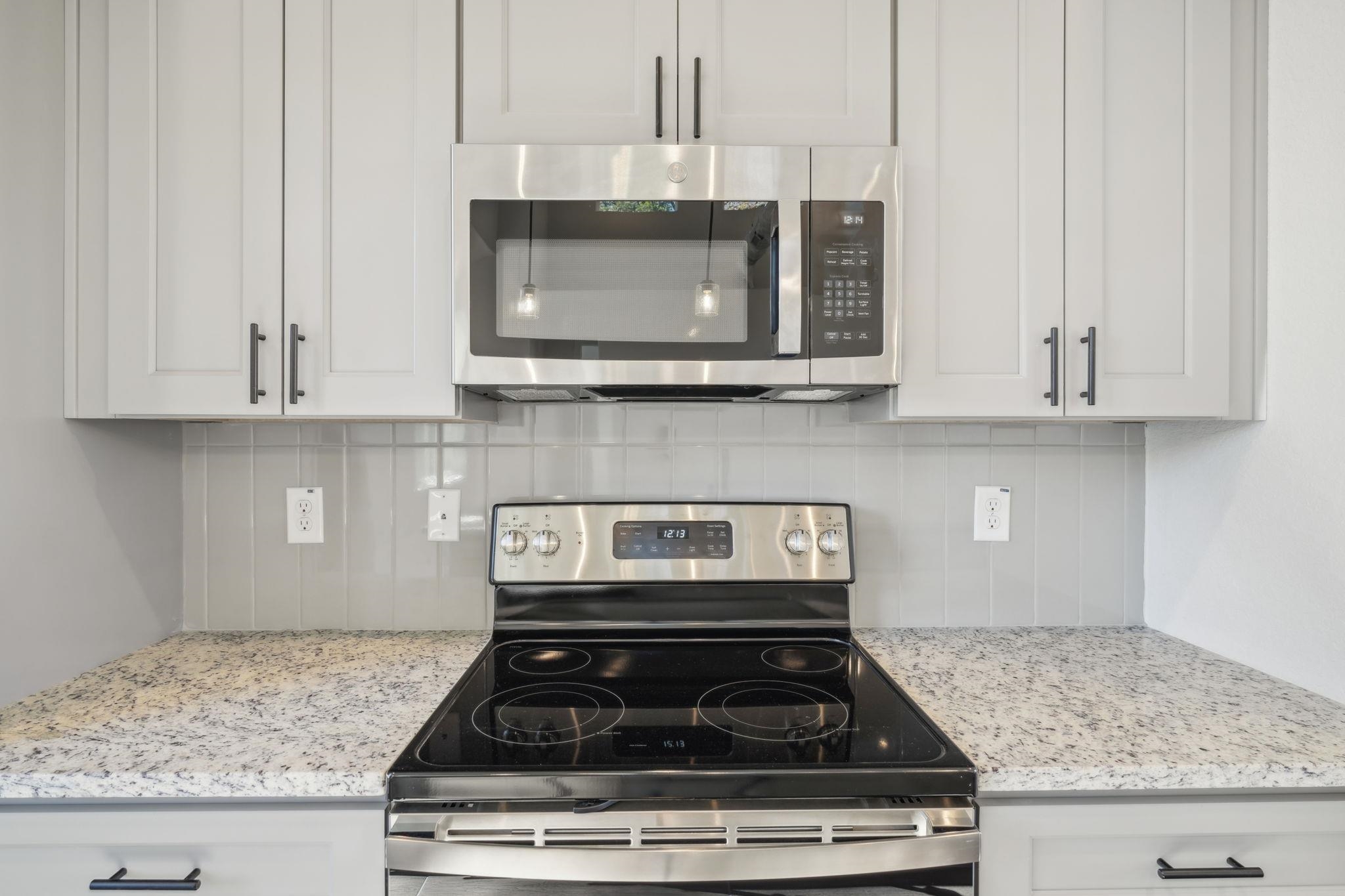 3006 Dew Drop Property Photo 12