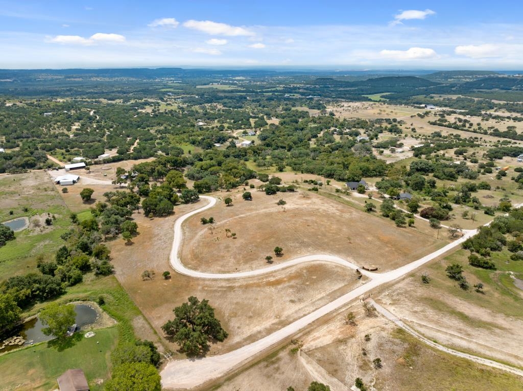 121 Dog Run Property Photo 30