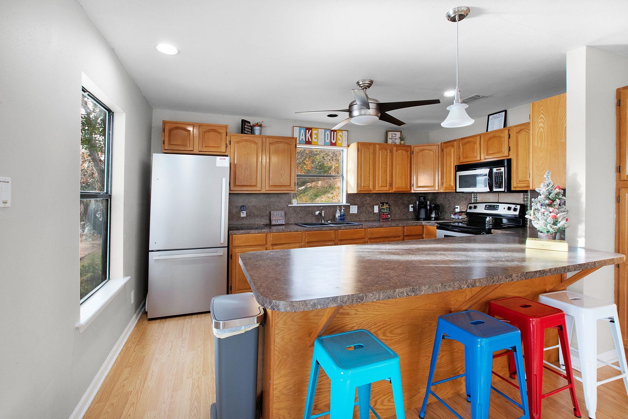 1411 Waterway Lane Property Photo 13