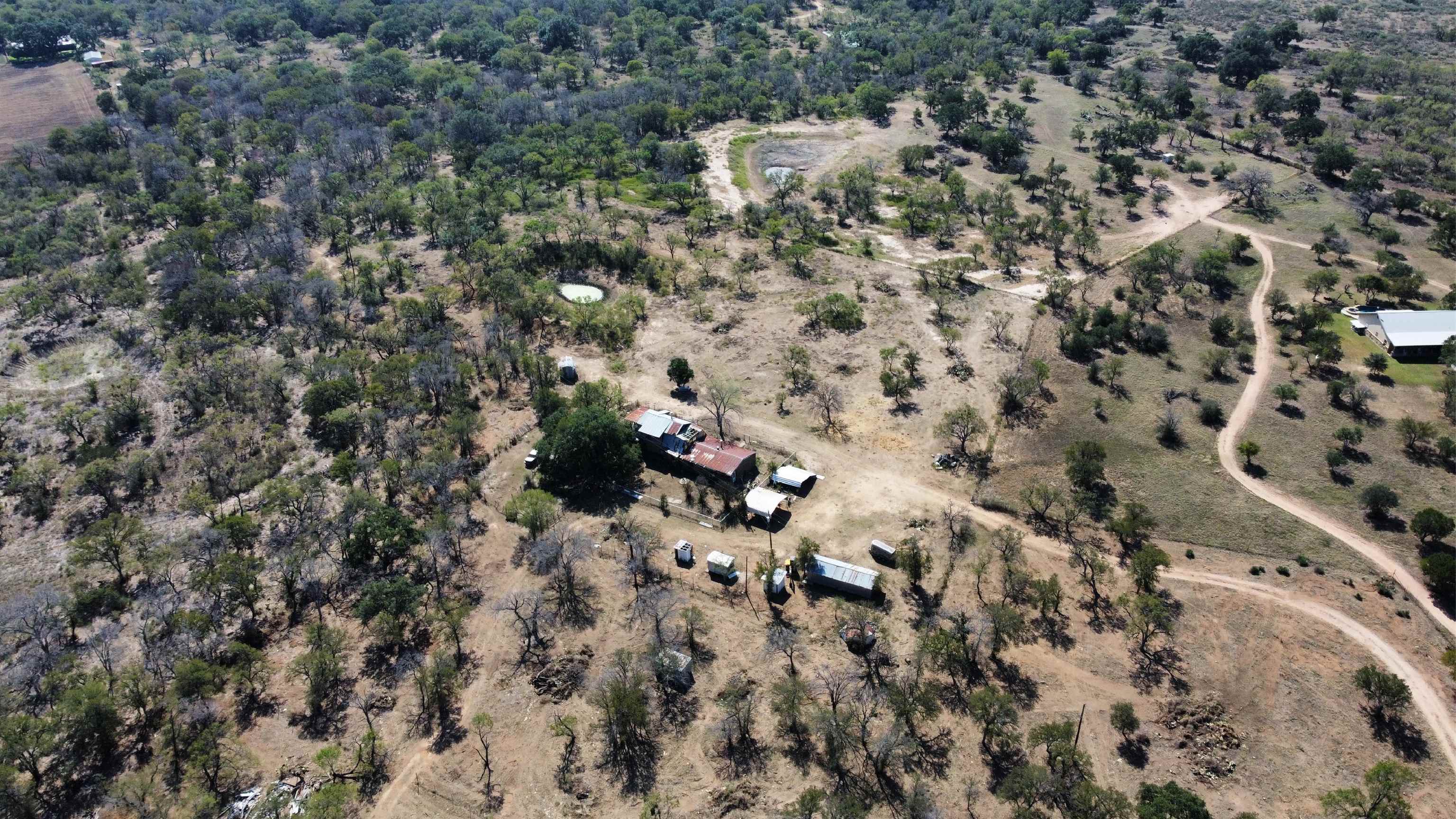 Tract 19 & 20 Cr 120 Property Photo 2