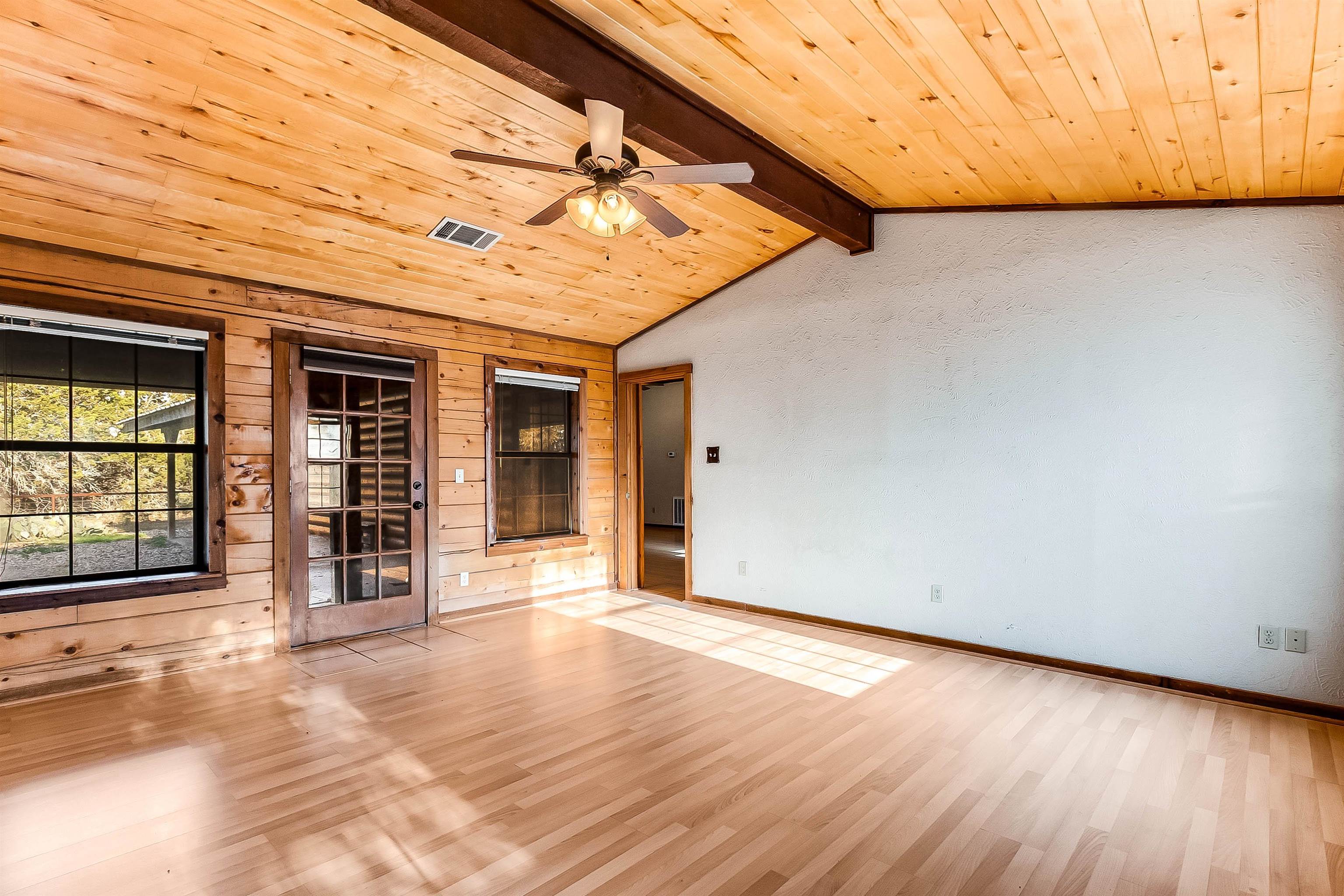 5244 Fm 3509 Property Photo 15