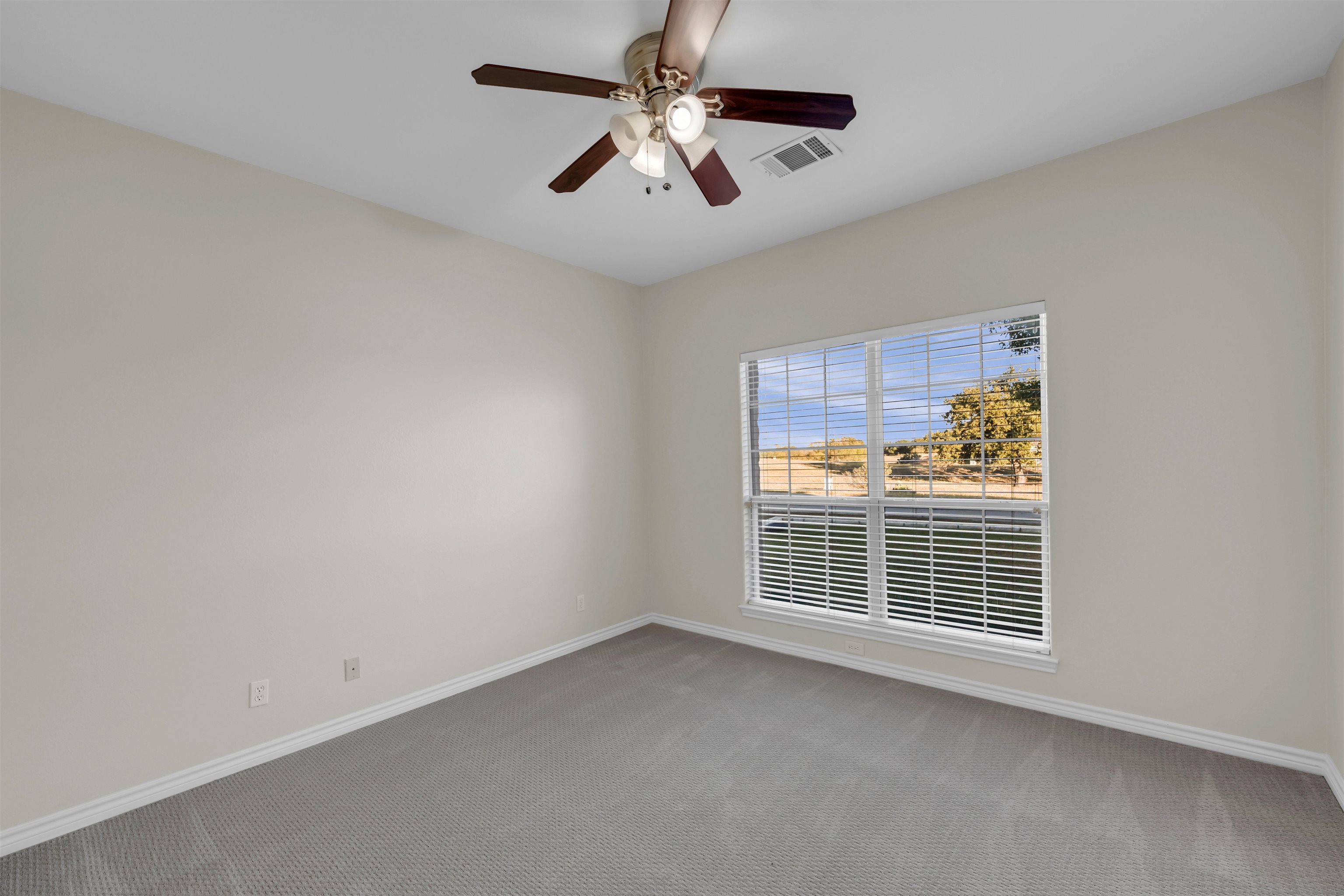 114 Friends Wood Avenue Property Photo 23
