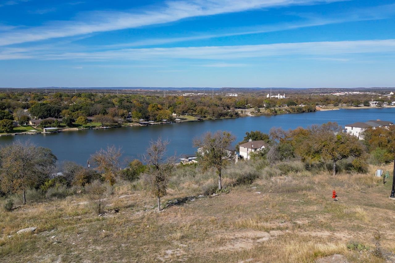 528 Bendito Way Property Photo 7