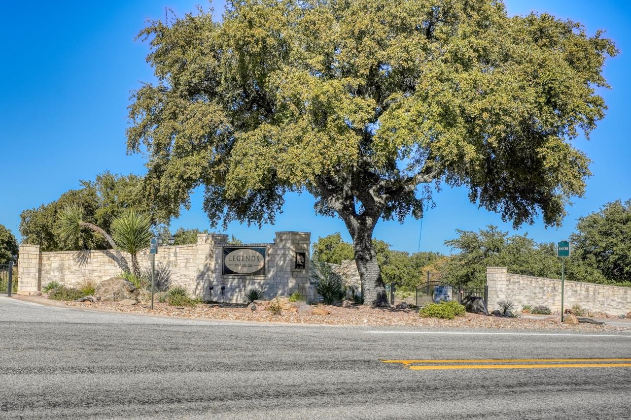 220 Sandia Loop Property Photo 6