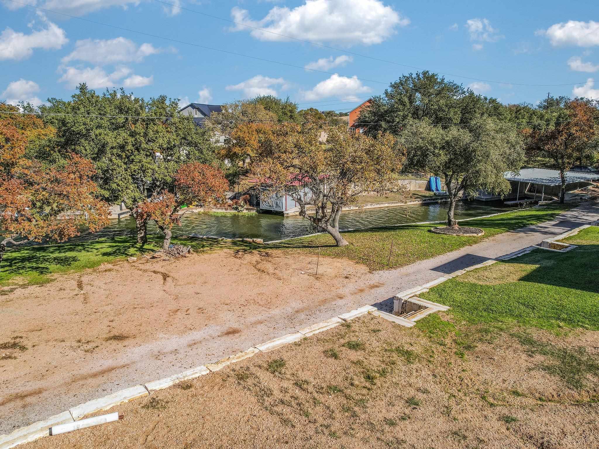 308 Castlehigh Dr Property Photo 7