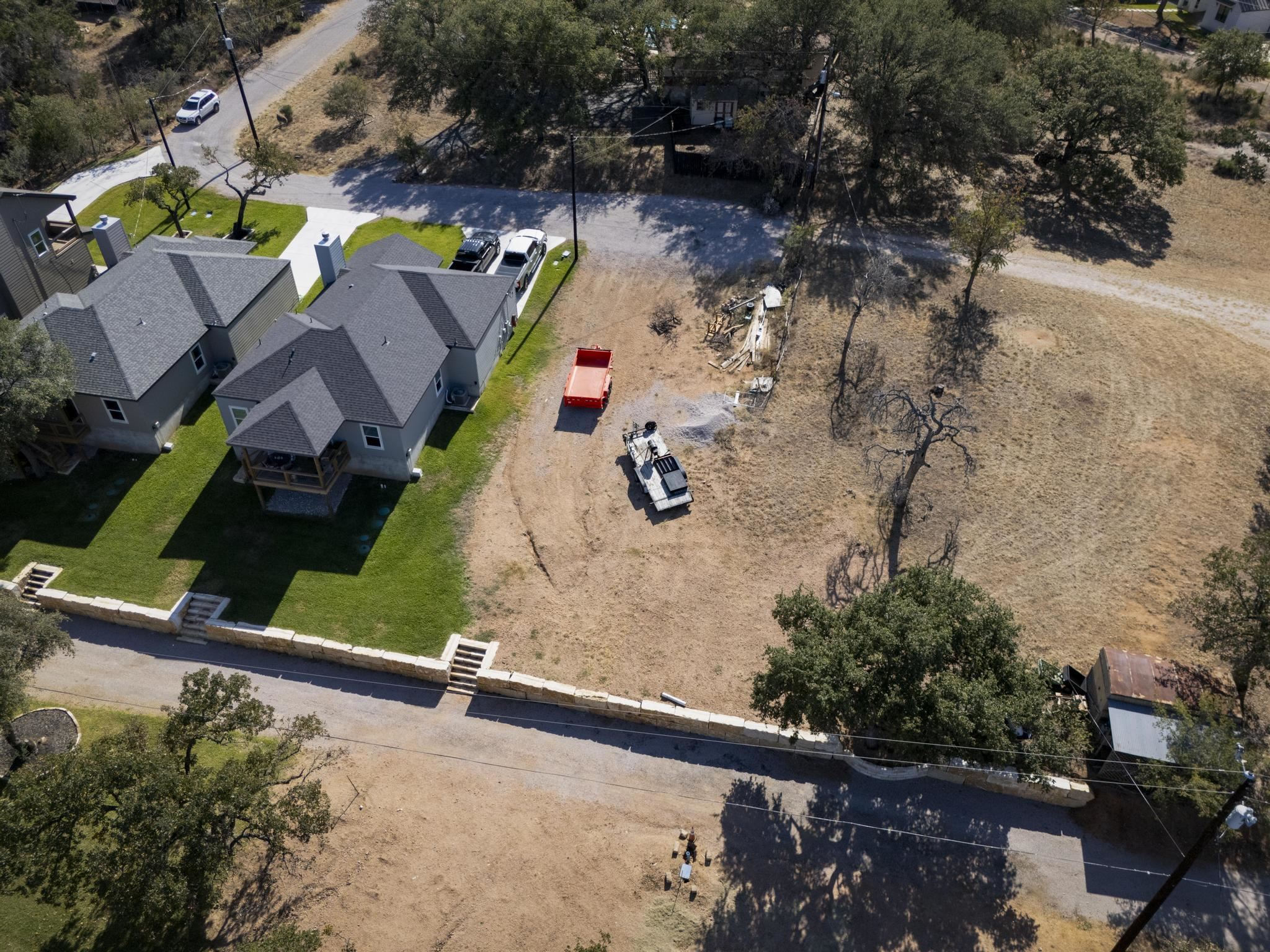 308 Castlehigh Dr Property Photo 10