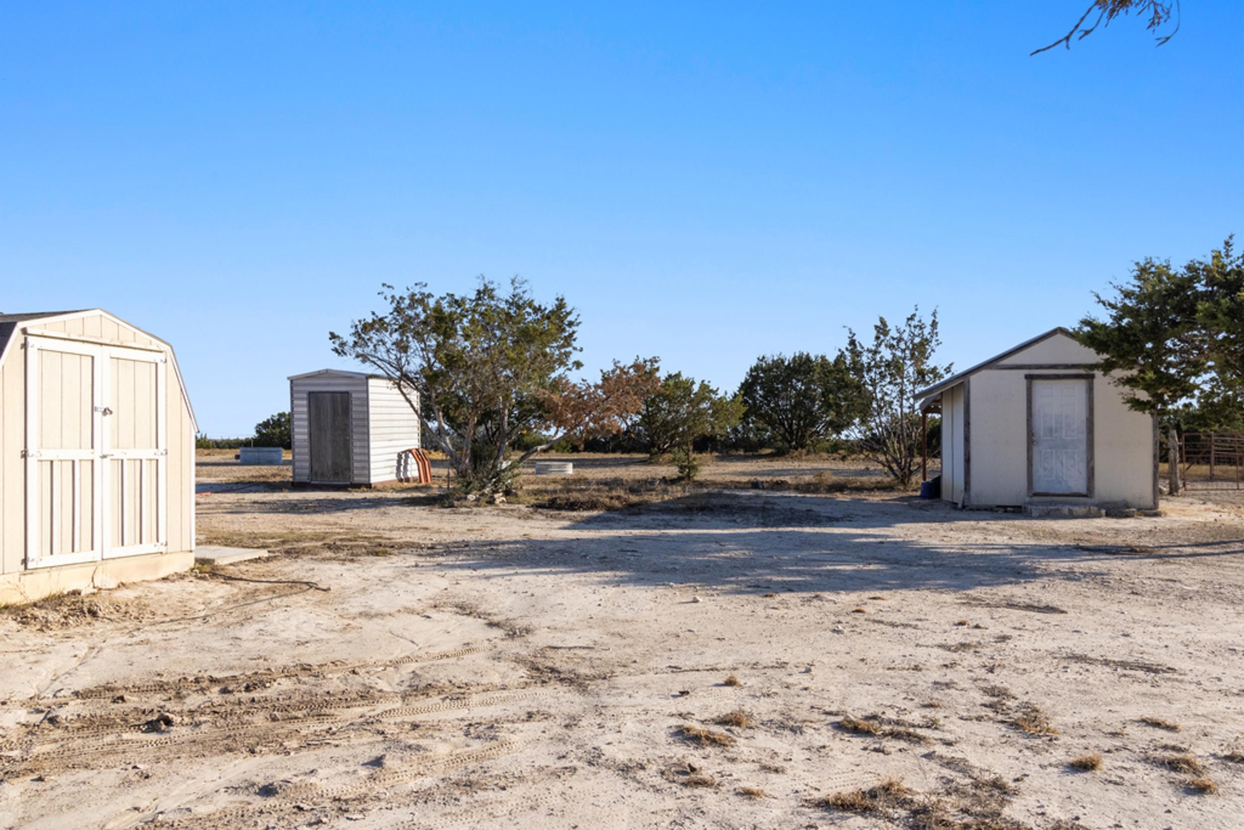 17999 Fm 963 Property Photo 21