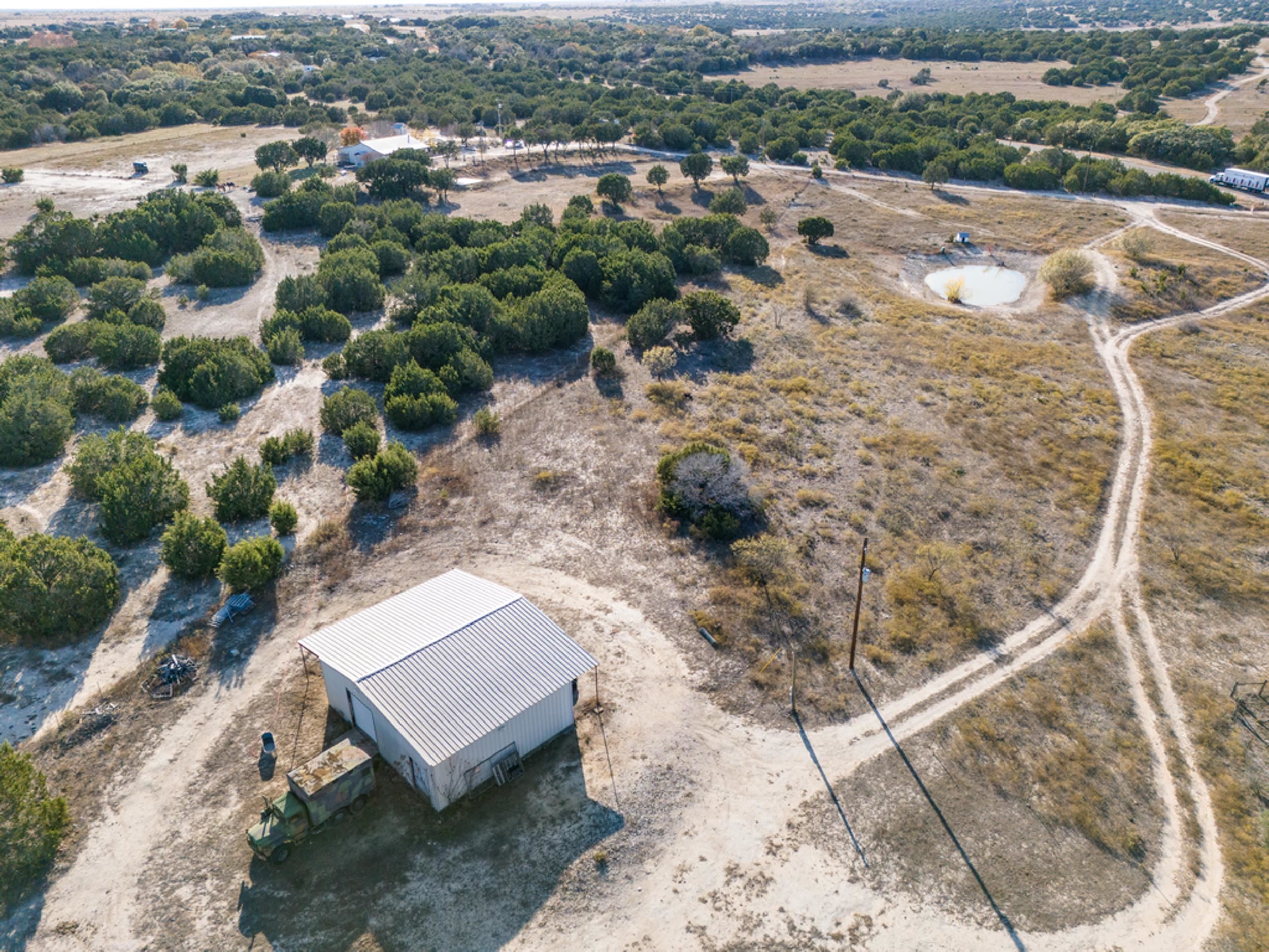 17999 Fm 963 Property Photo 27