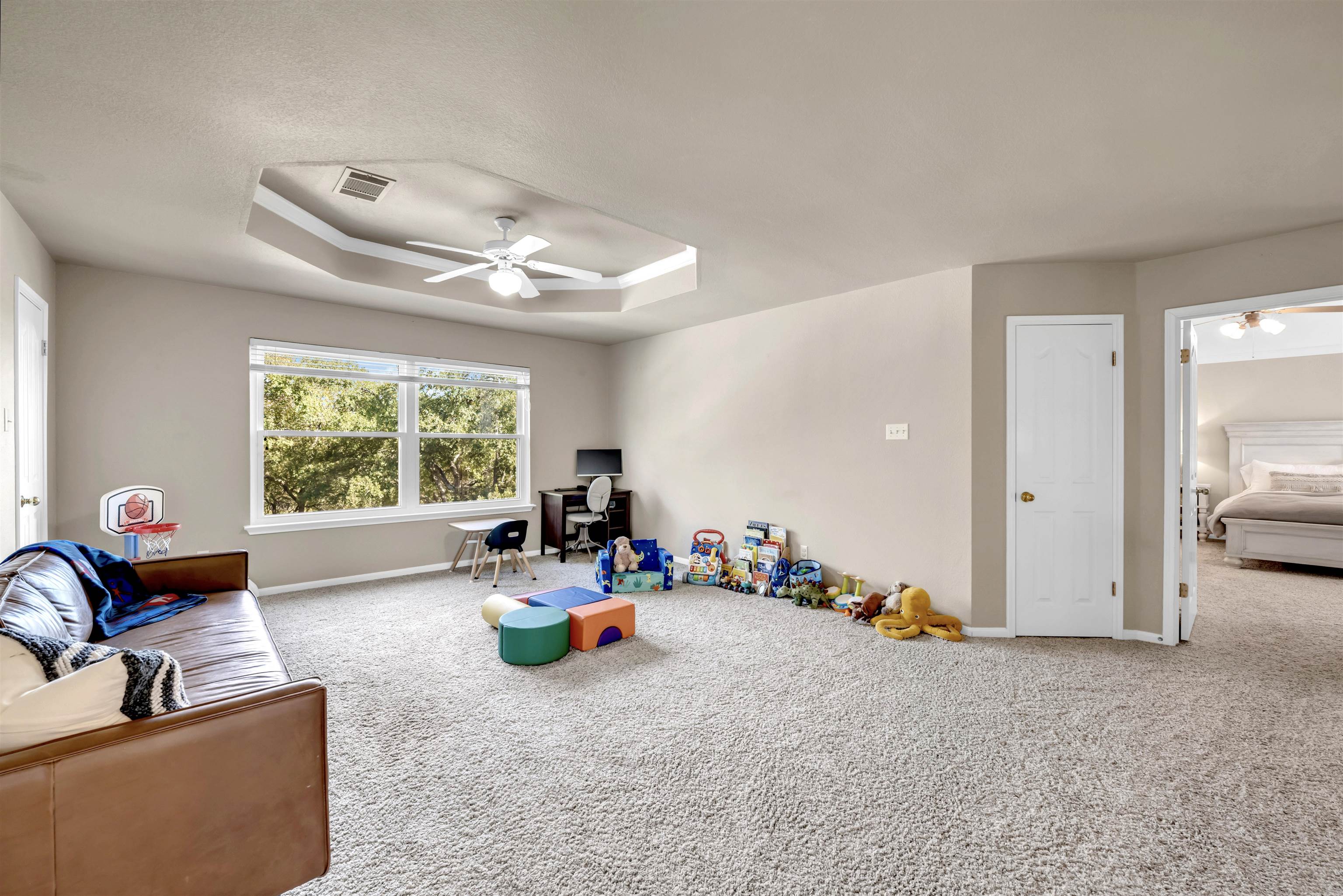 31108 La Quinta Drive Property Photo 17