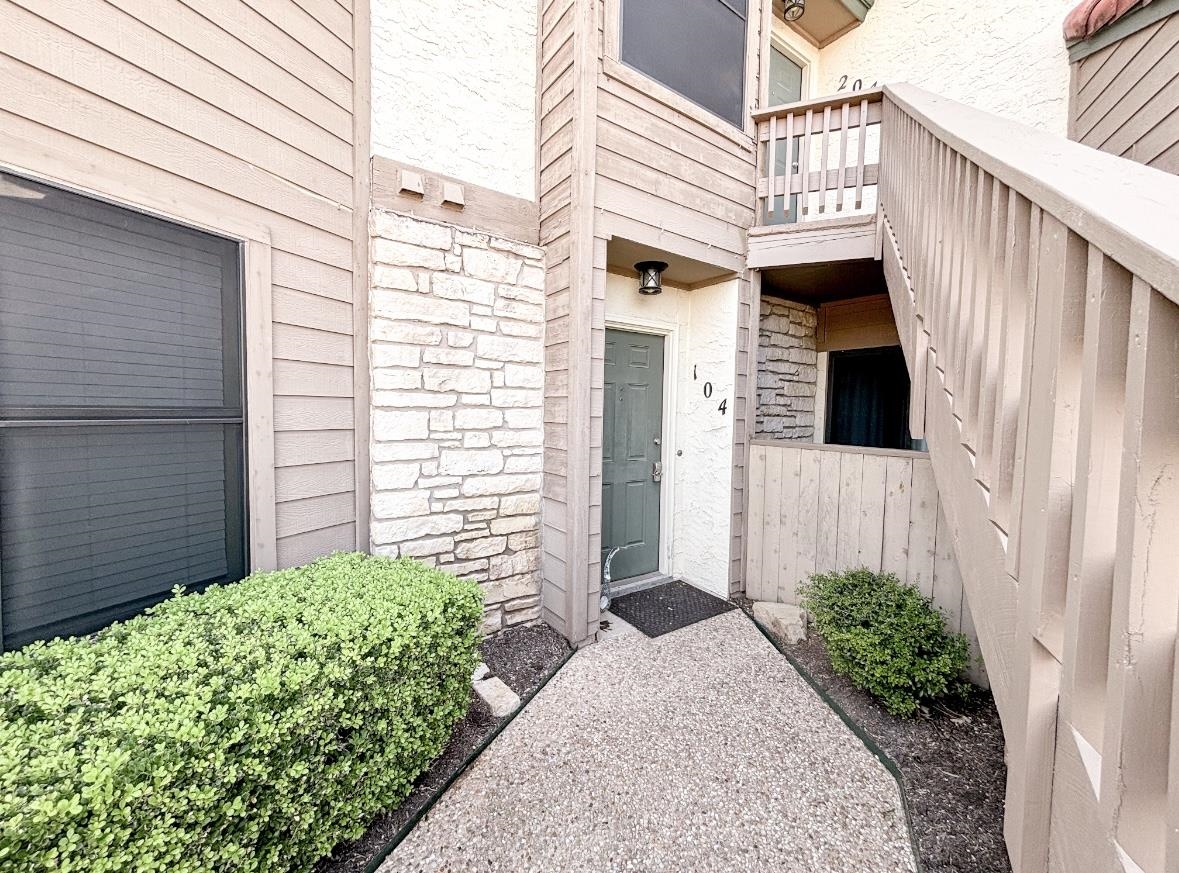 509 Short Circuit #104 Property Photo 2