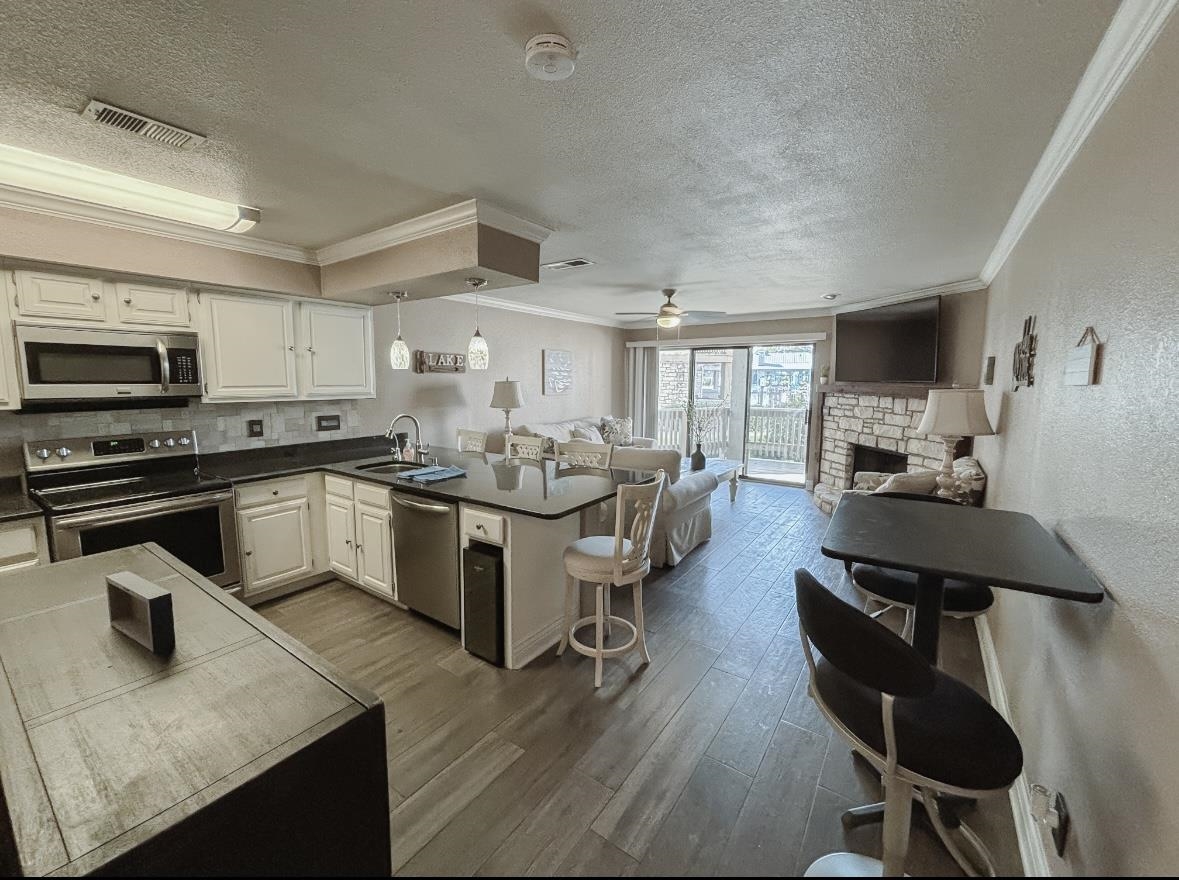 509 Short Circuit #104 Property Photo 12