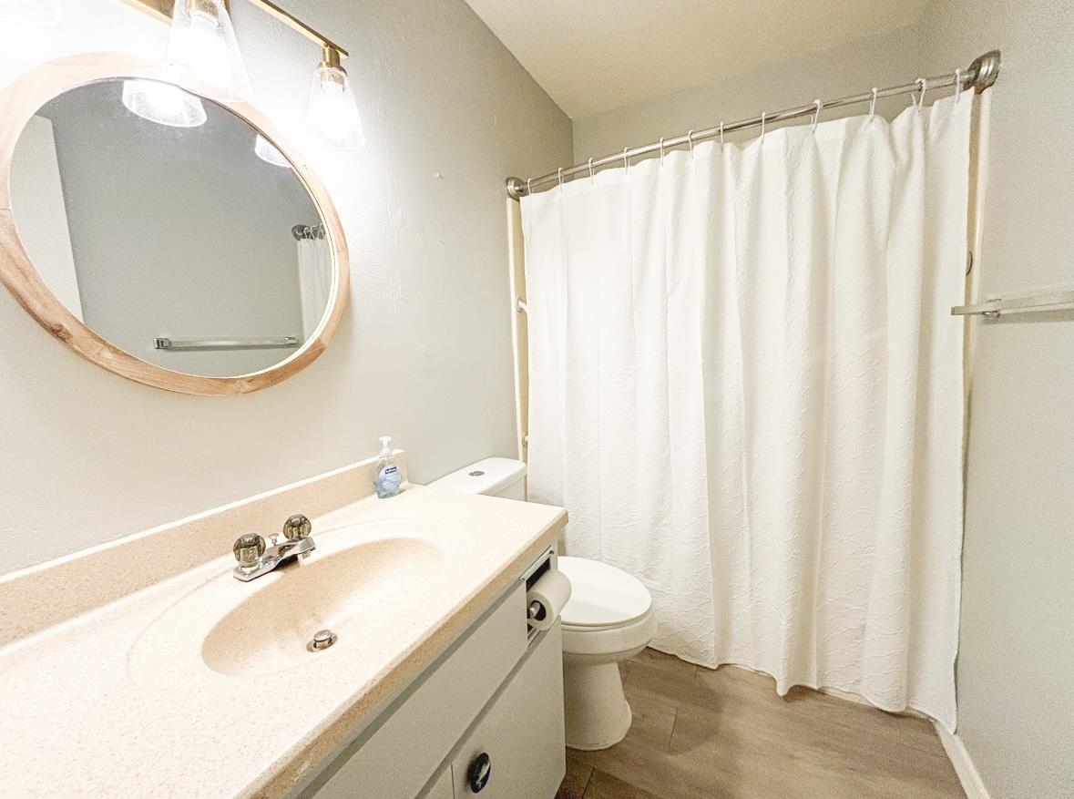 1210 Hi Stirrup #202 Property Photo 6
