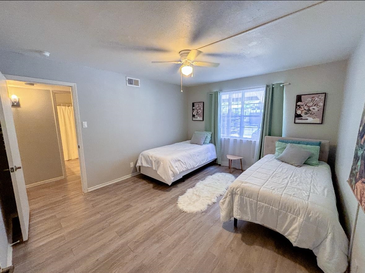 1210 Hi Stirrup #202 Property Photo 8