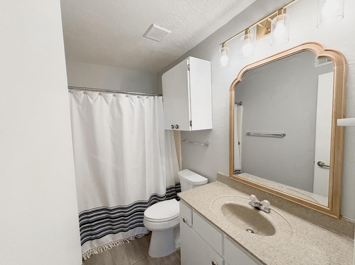 1210 Hi Stirrup #202 Property Photo 18