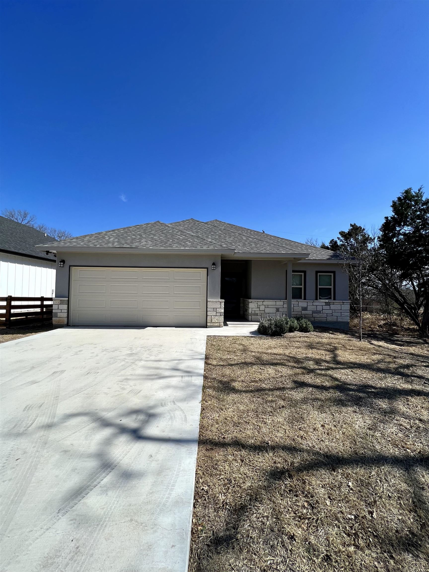 643 Magnolia Lane Property Photo