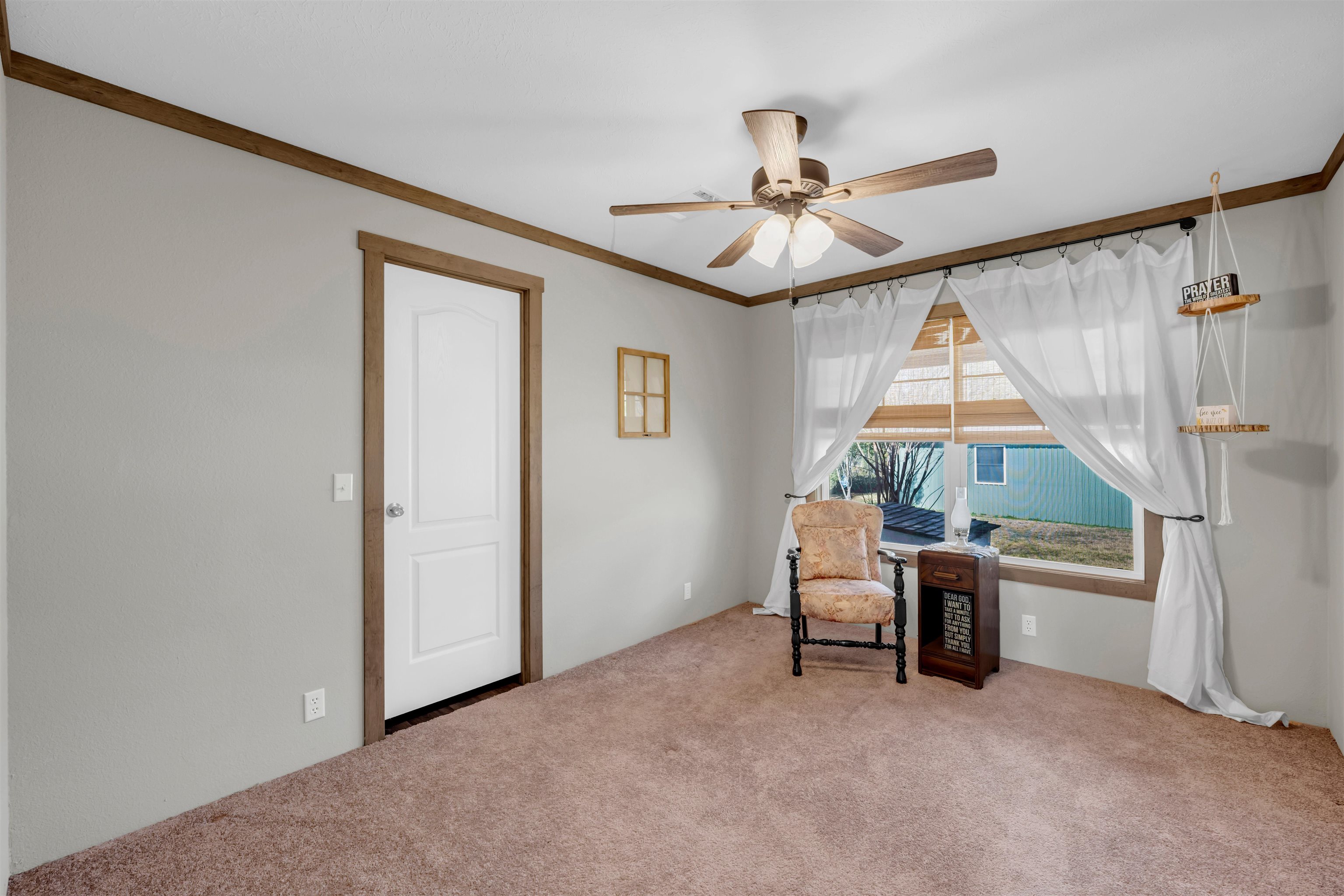 345 County Road 136c Property Photo 16