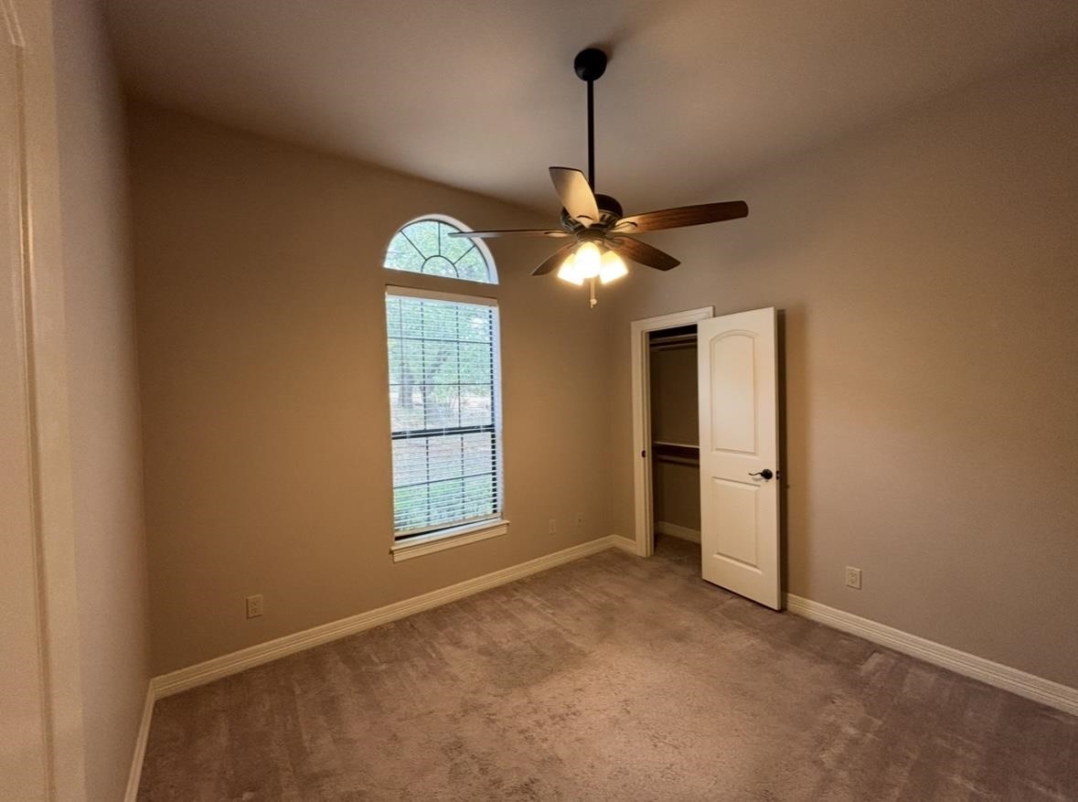 400 Tungsten Property Photo 18