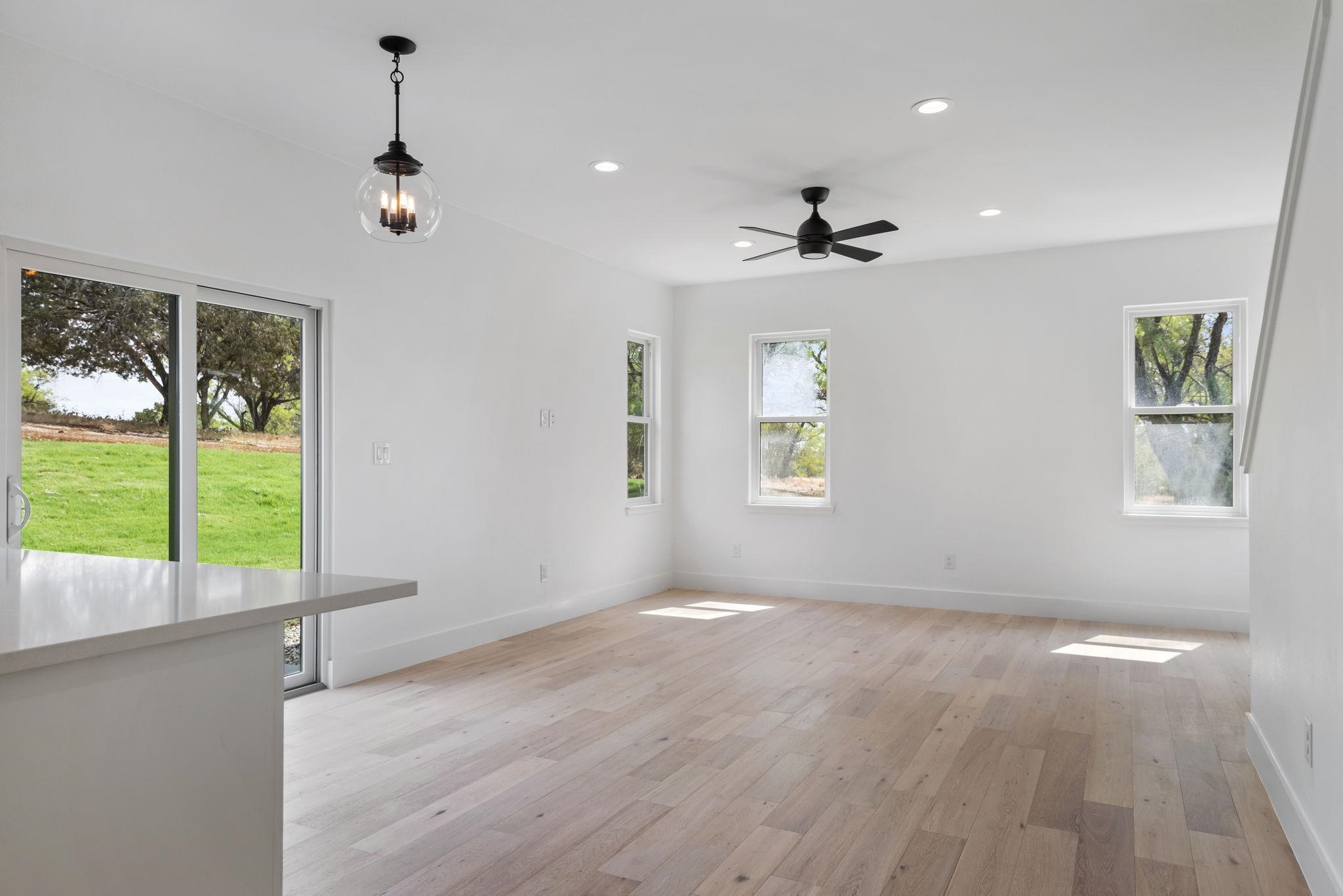 1303 Faultline Property Photo 3