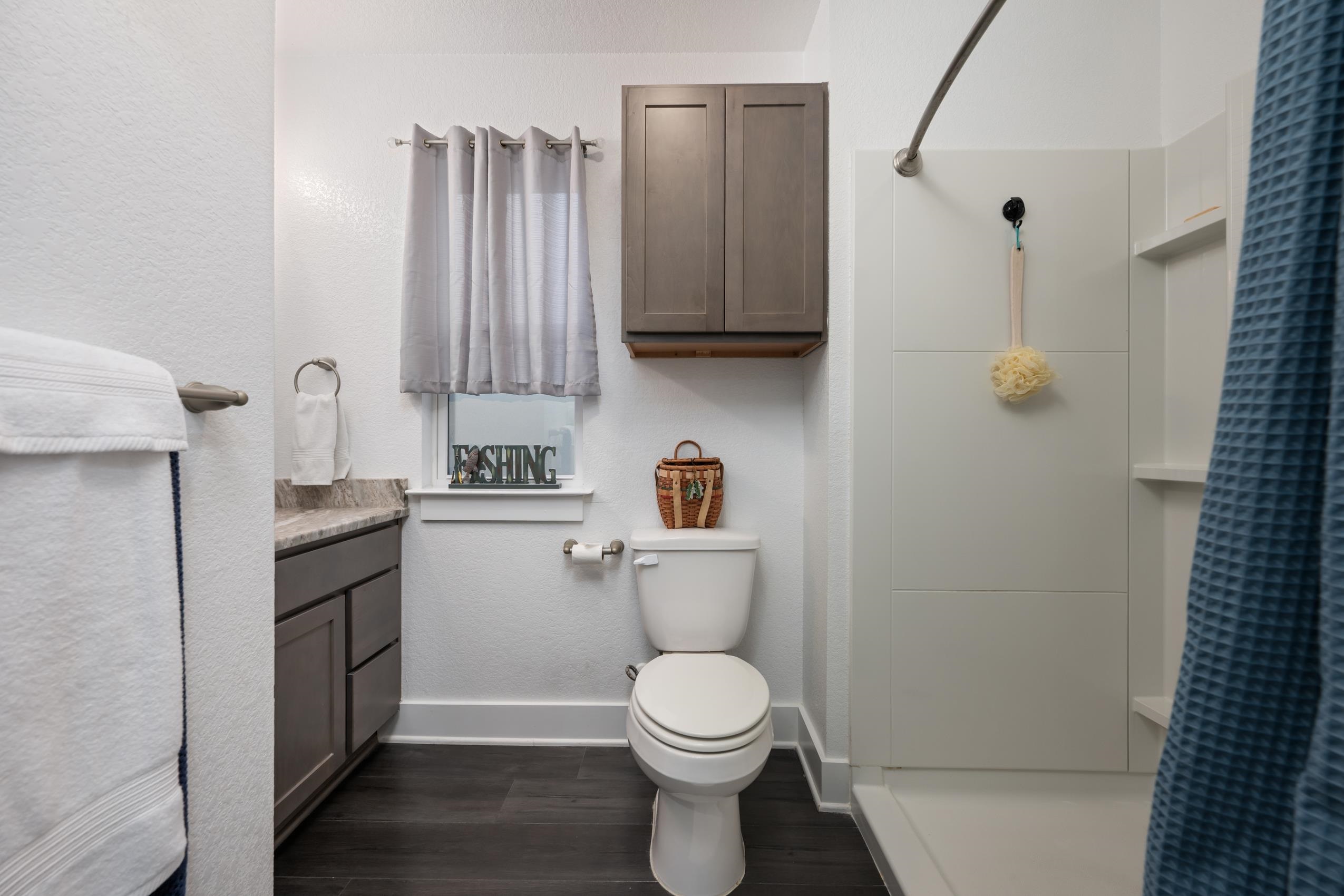 110 Pebble Circle Property Photo 20