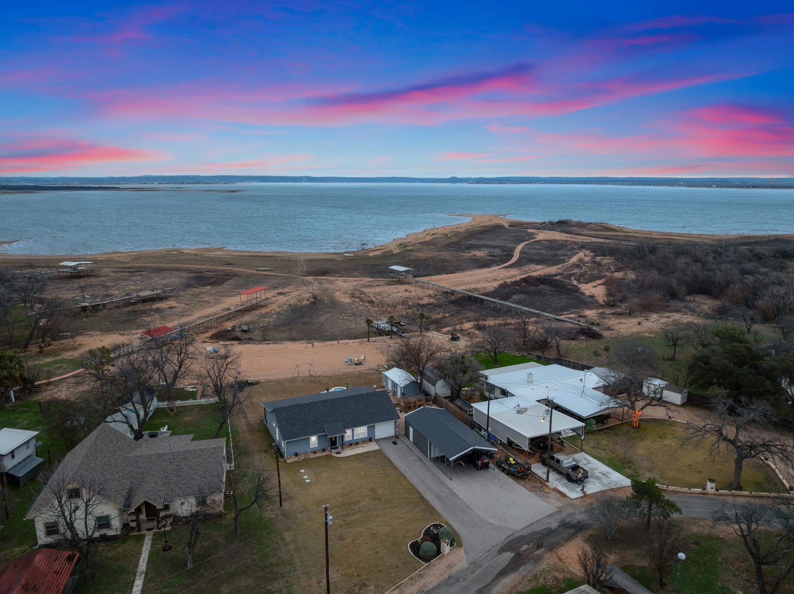 110 Pebble Circle Property Photo 30
