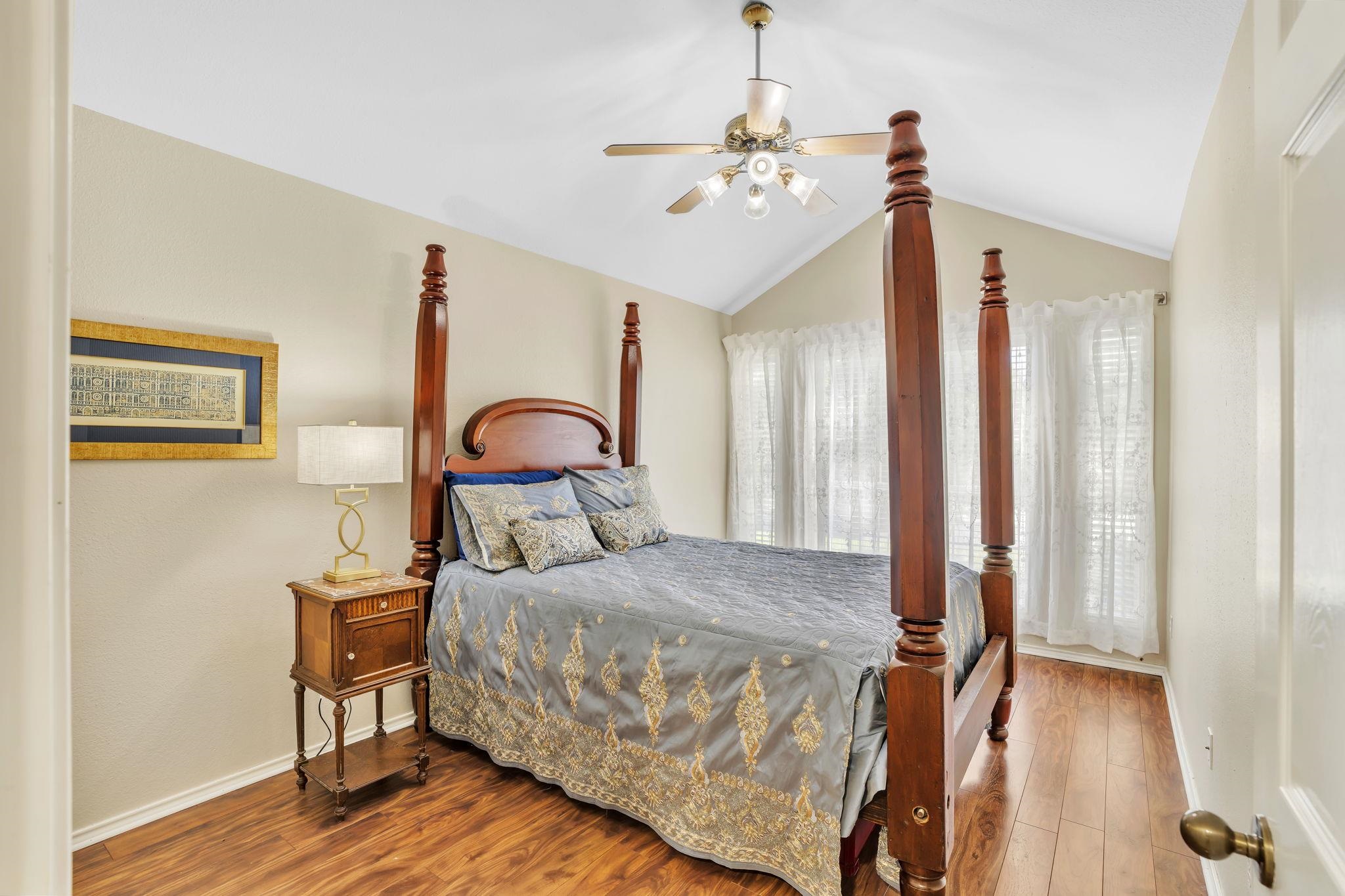 118 Broadmoor Property Photo 19