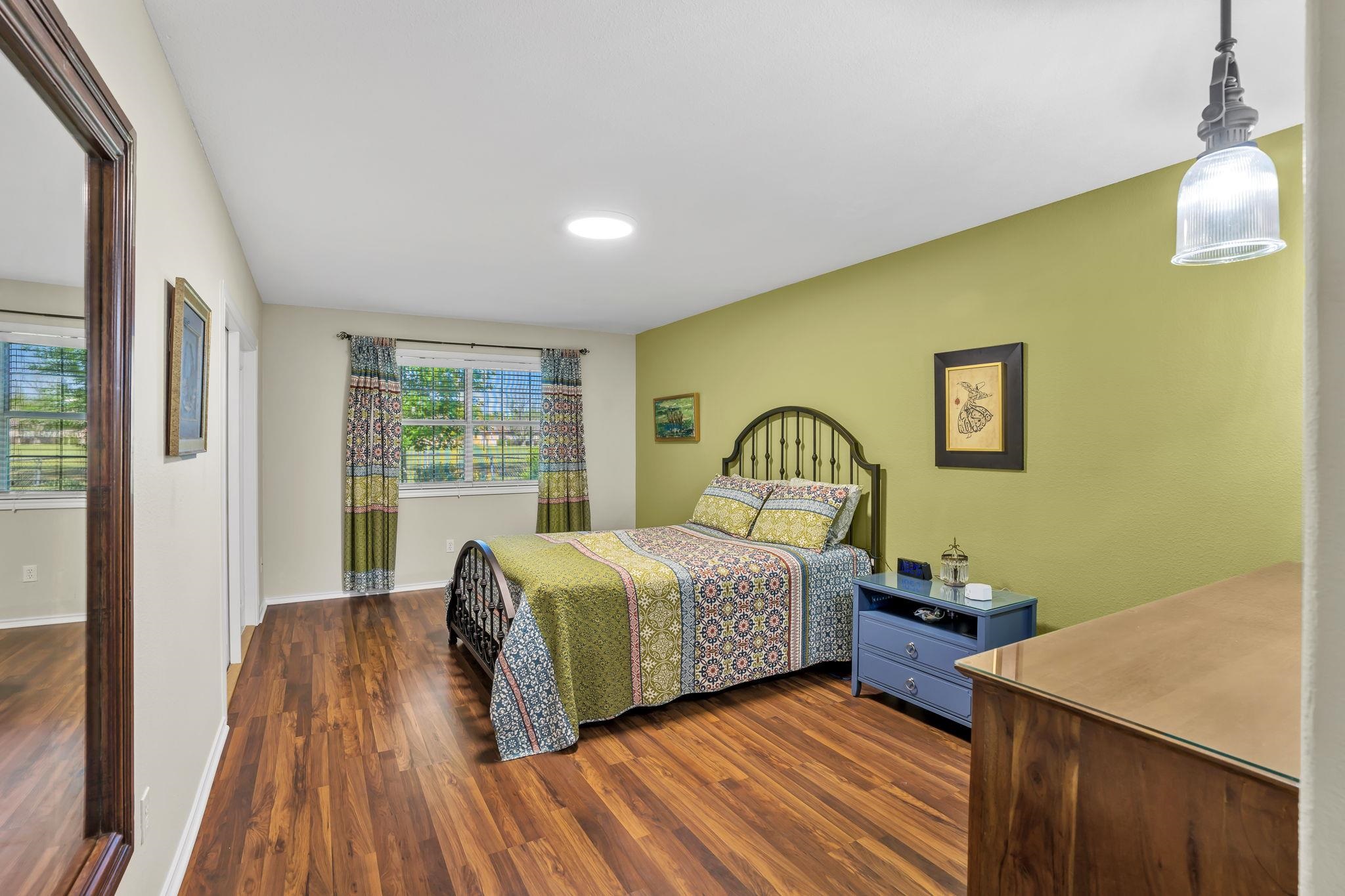 118 Broadmoor Property Photo 20