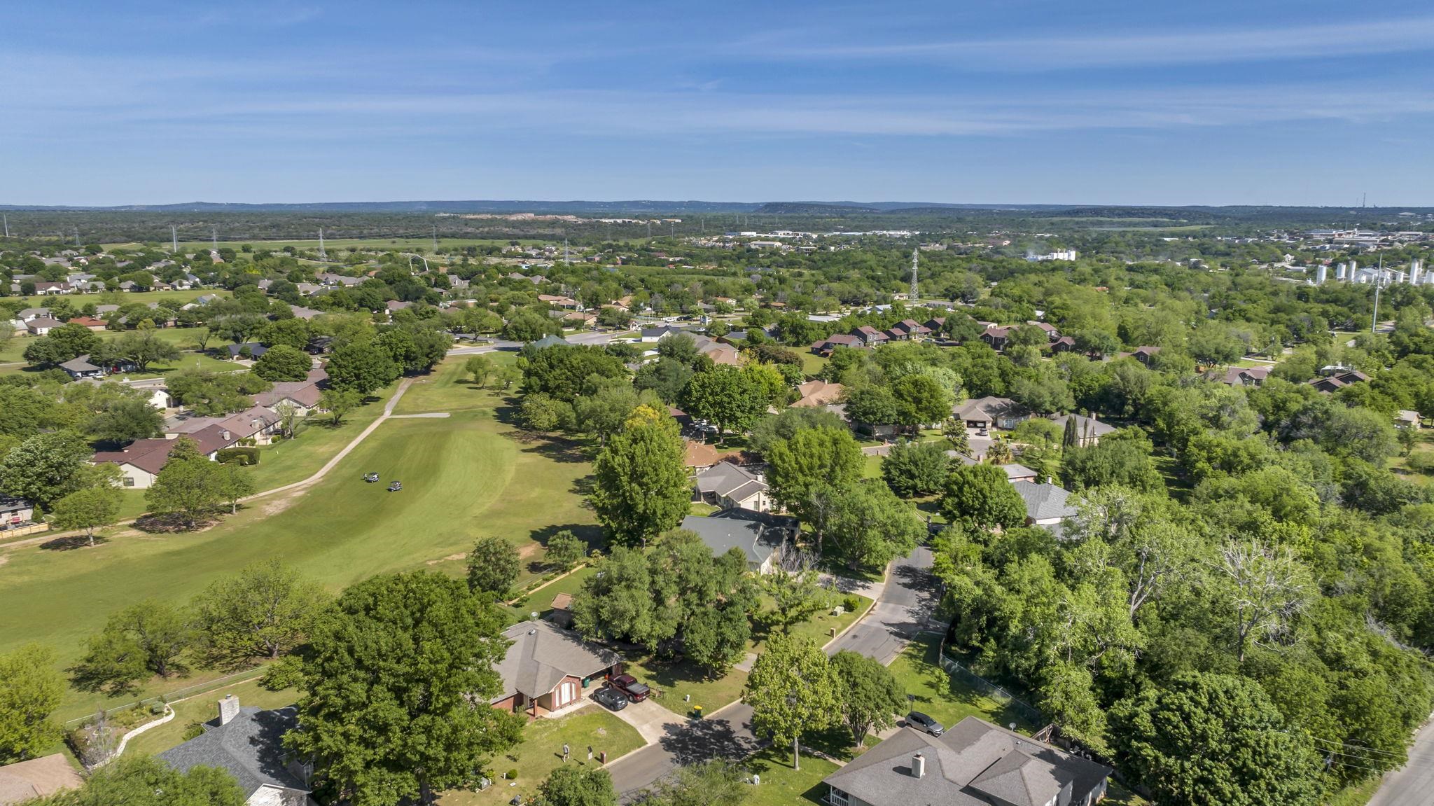 118 Broadmoor Property Photo 30