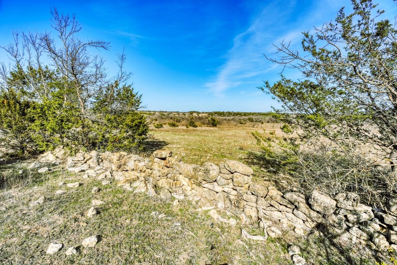 #866 Cr 2806 Property Photo 21