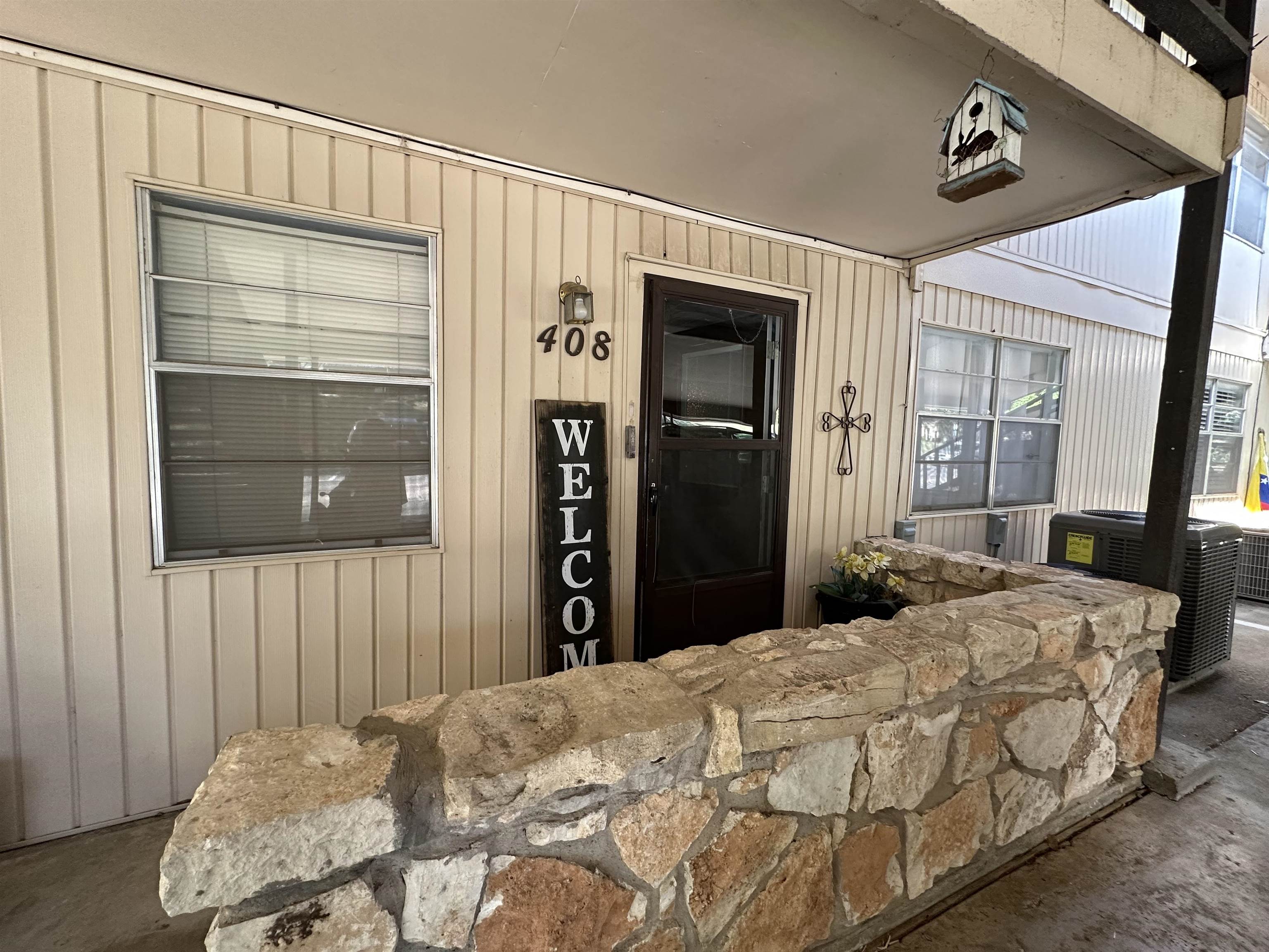 1202 Hi Stirrup Property Photo 6