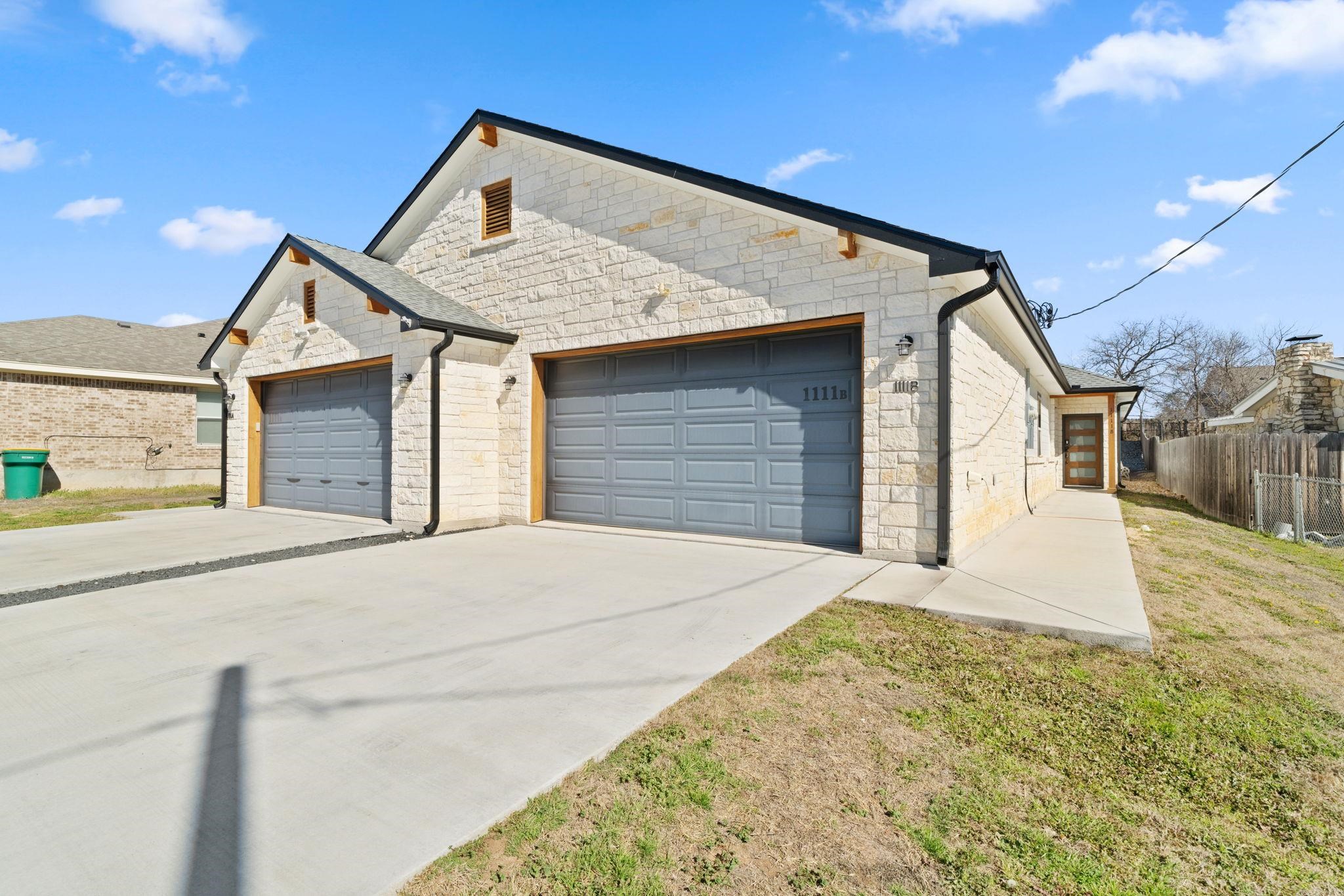 1111-b Cedar Drive Property Photo 3