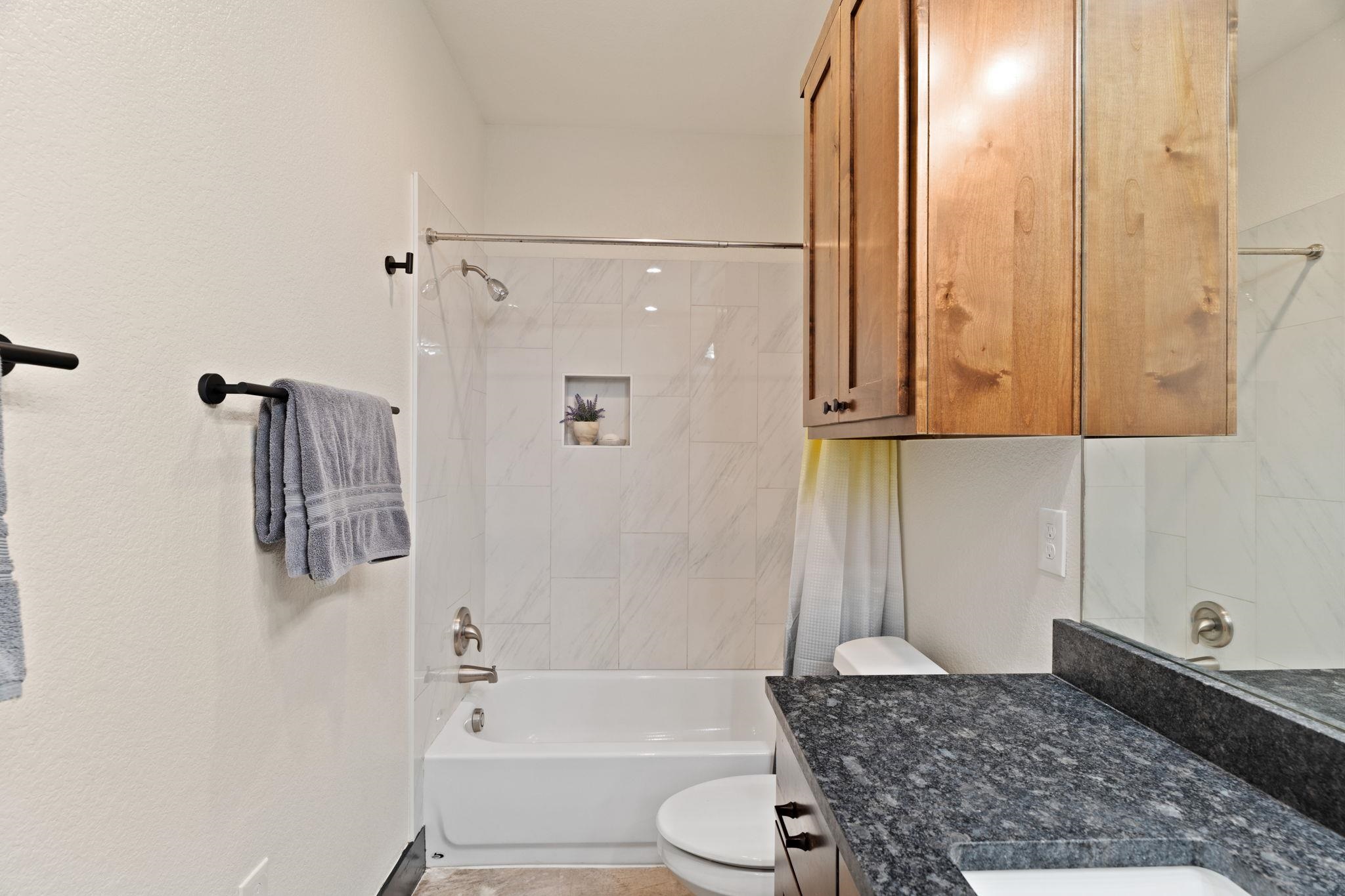 1111-b Cedar Drive Property Photo 20