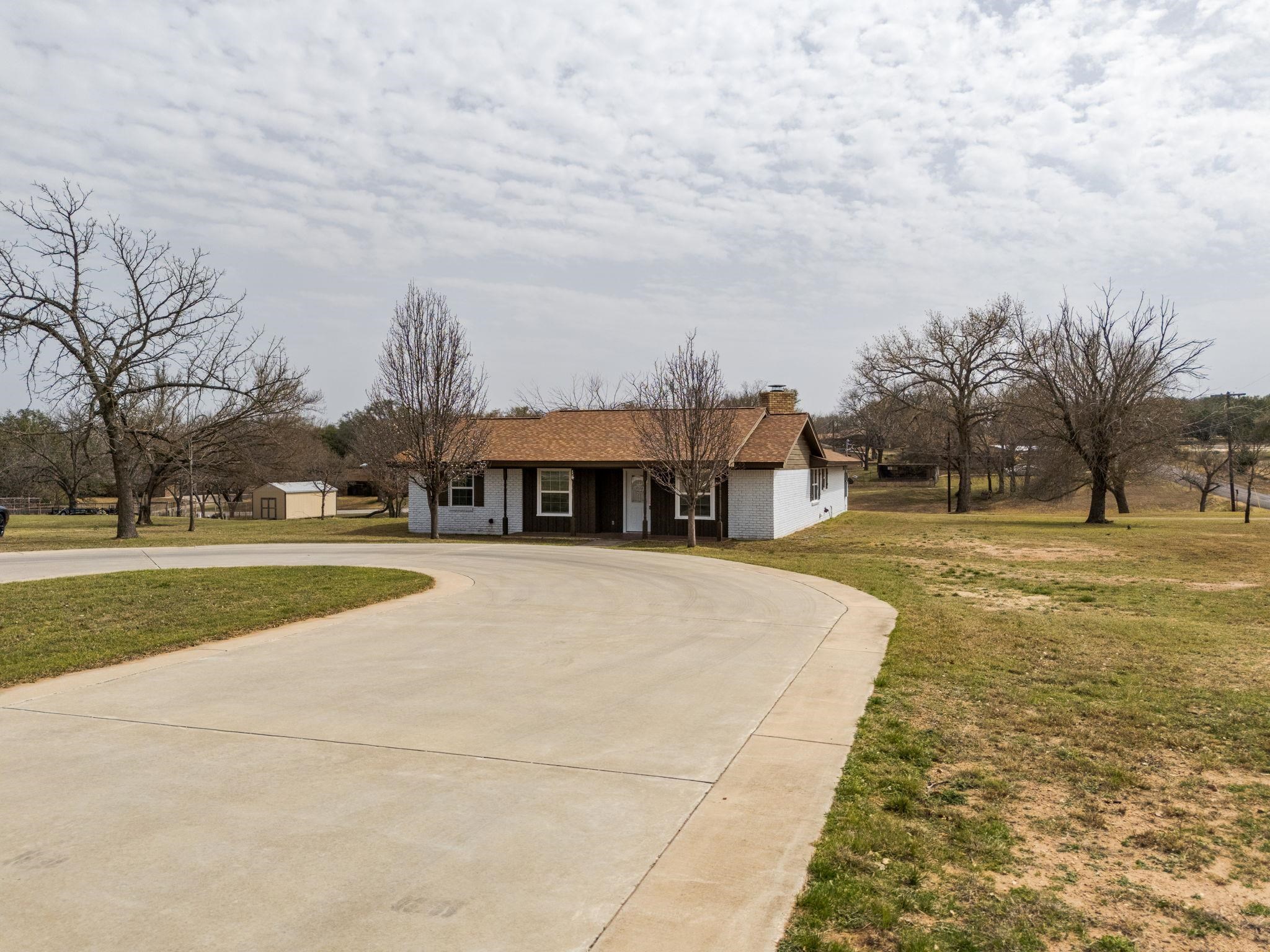 14 Deb Lynn Avenue Property Photo