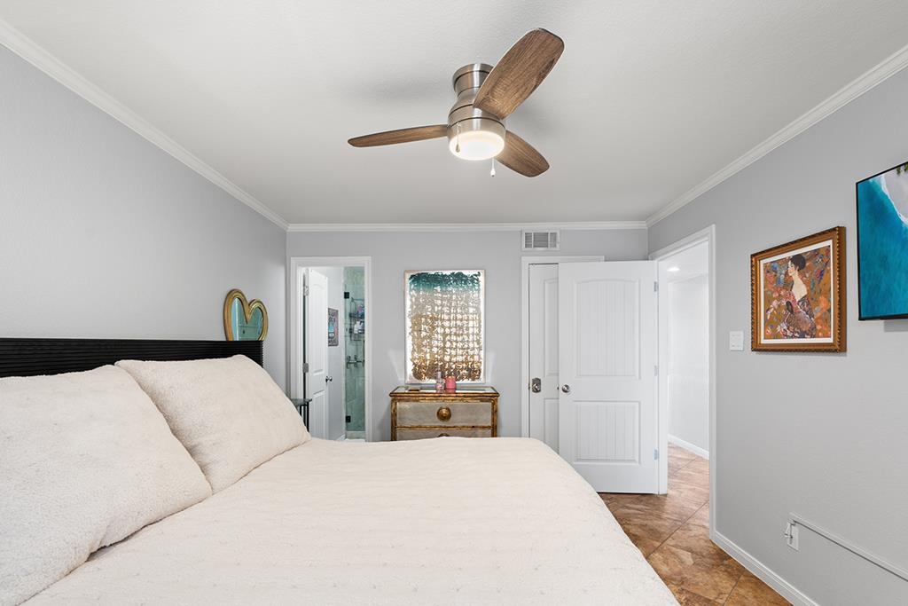 1100 The Cape #301 Property Photo 16