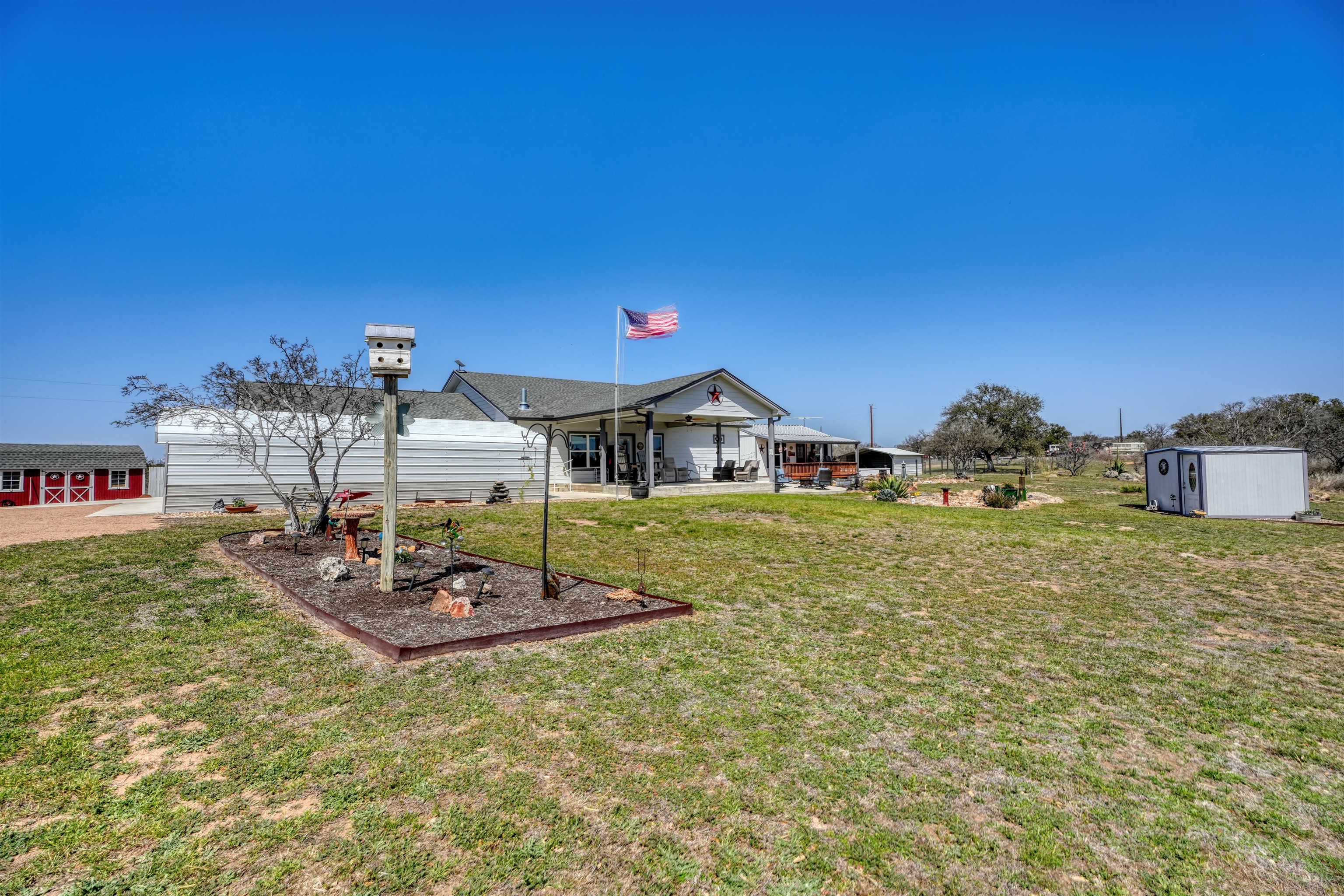 202 W Rio Llano Drive Property Photo