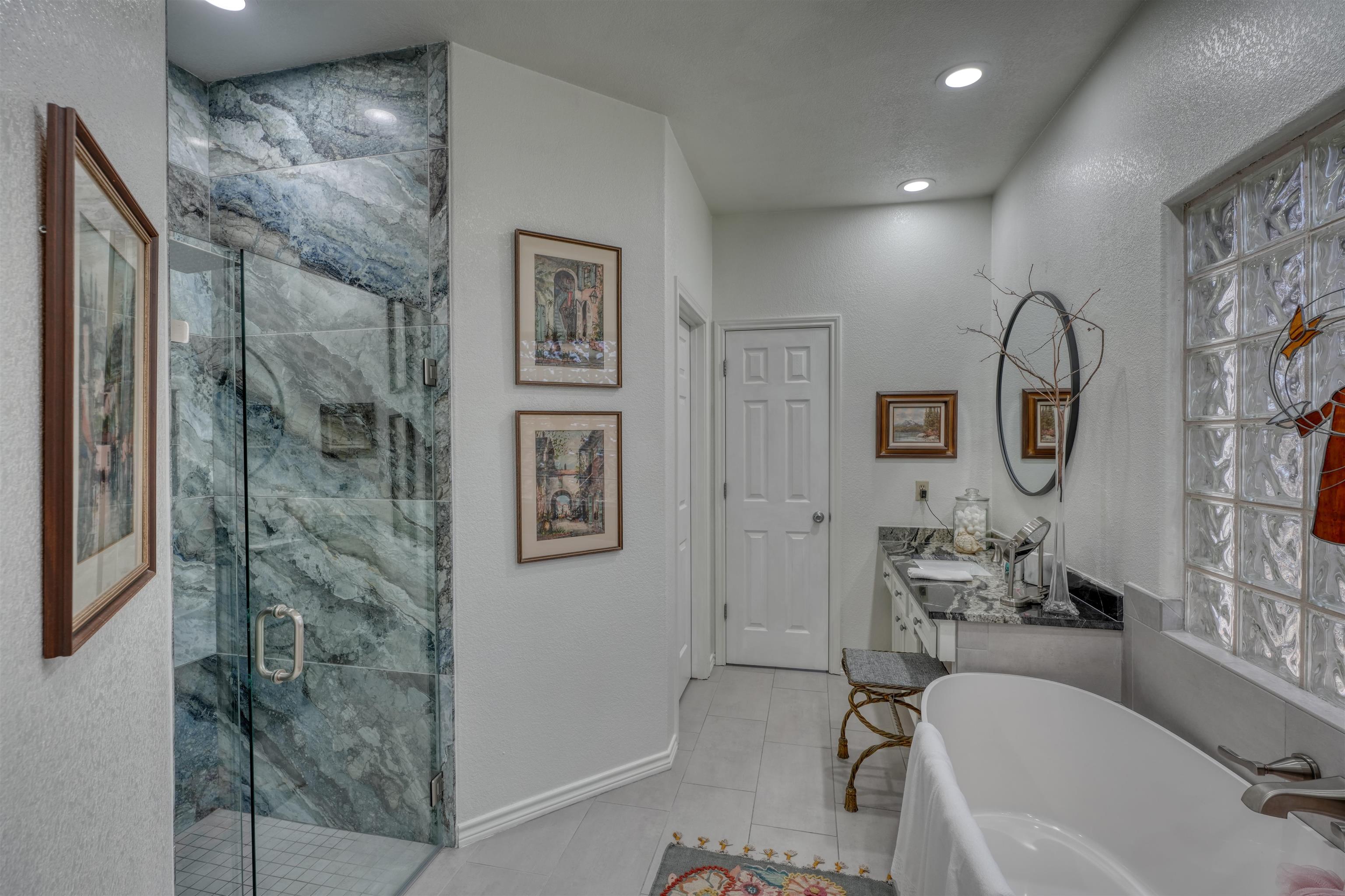 311 Deer Hollow Dr Property Photo 16