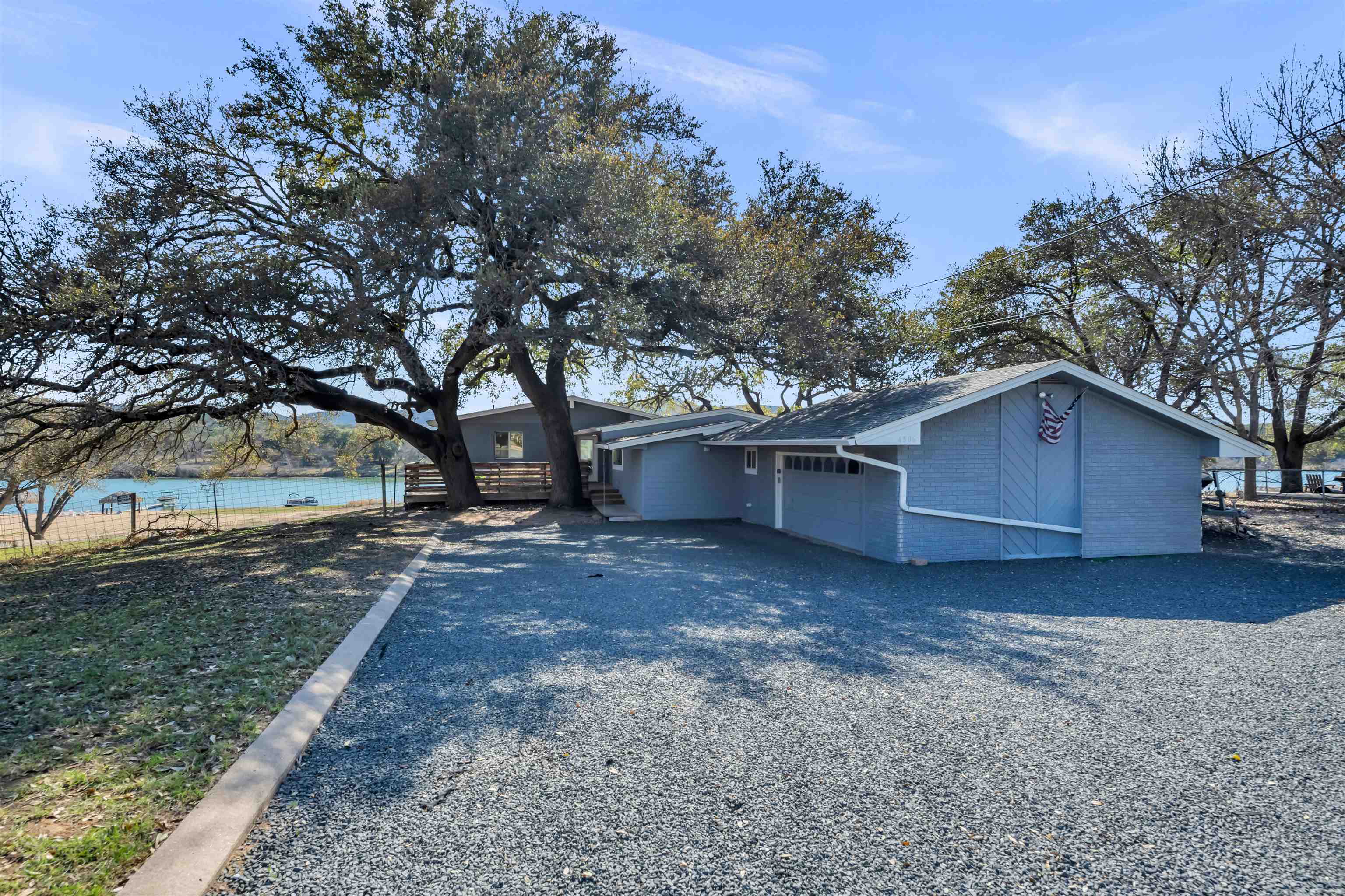 4306 River Oaks Drive Property Photo 5