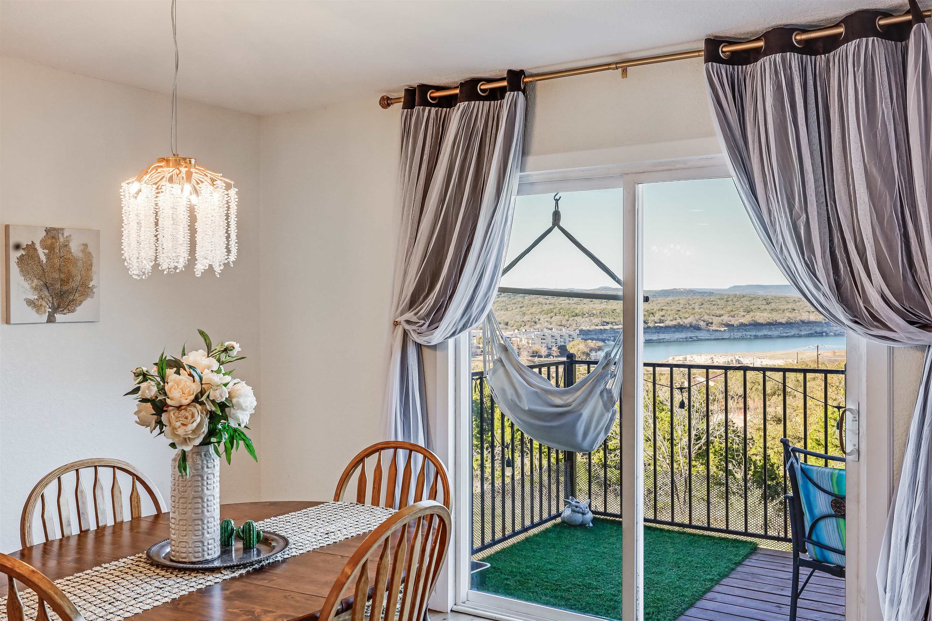 3216 Poe Cove Property Photo 1