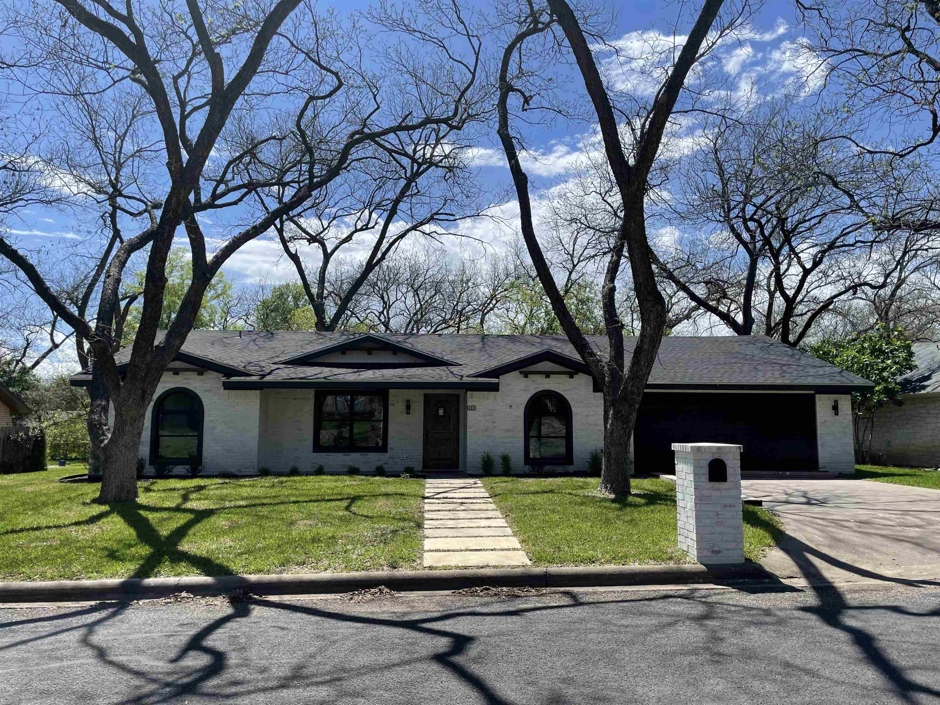 78654 Real Estate Listings Main Image