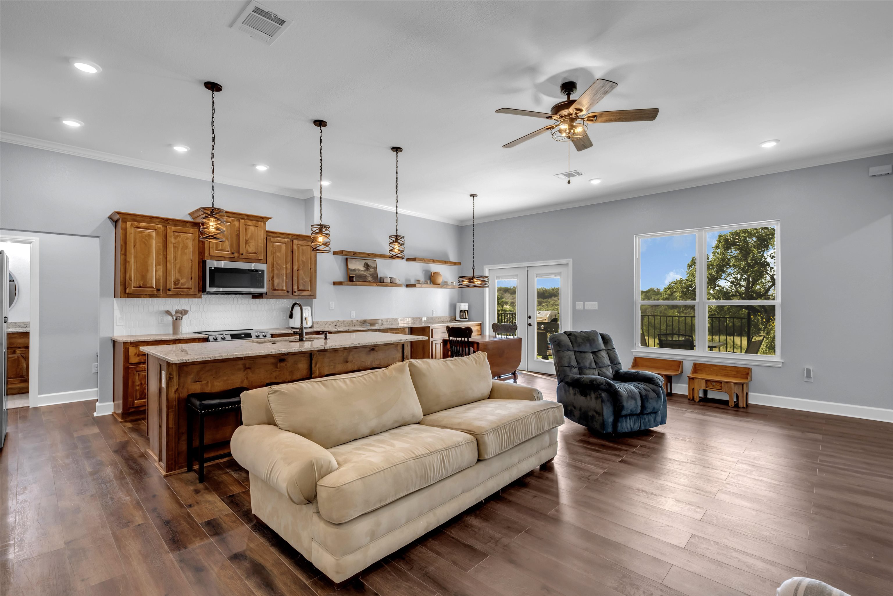 4214 Mountain Dew Property Photo 10