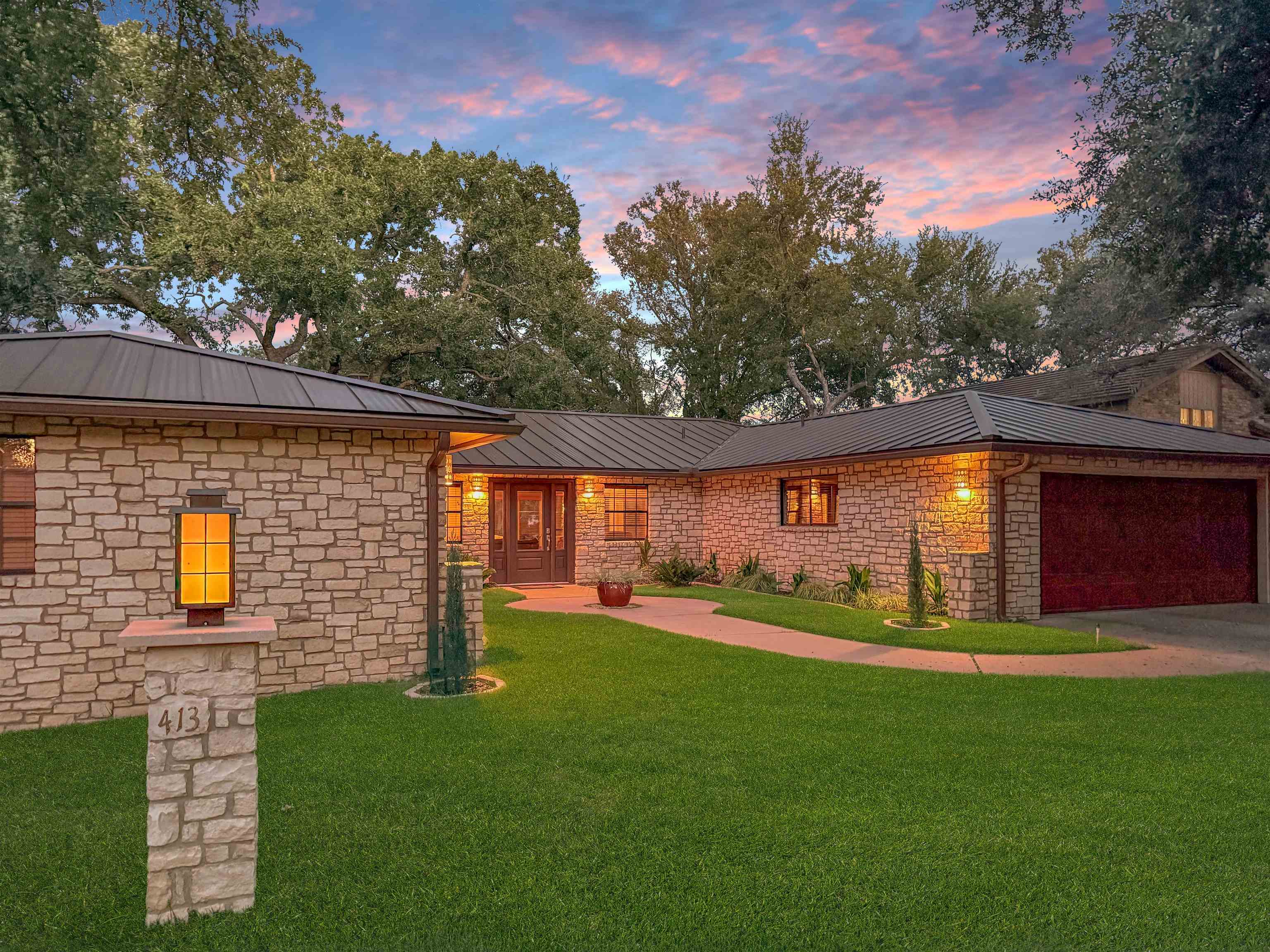 413 Silver Spur Property Photo