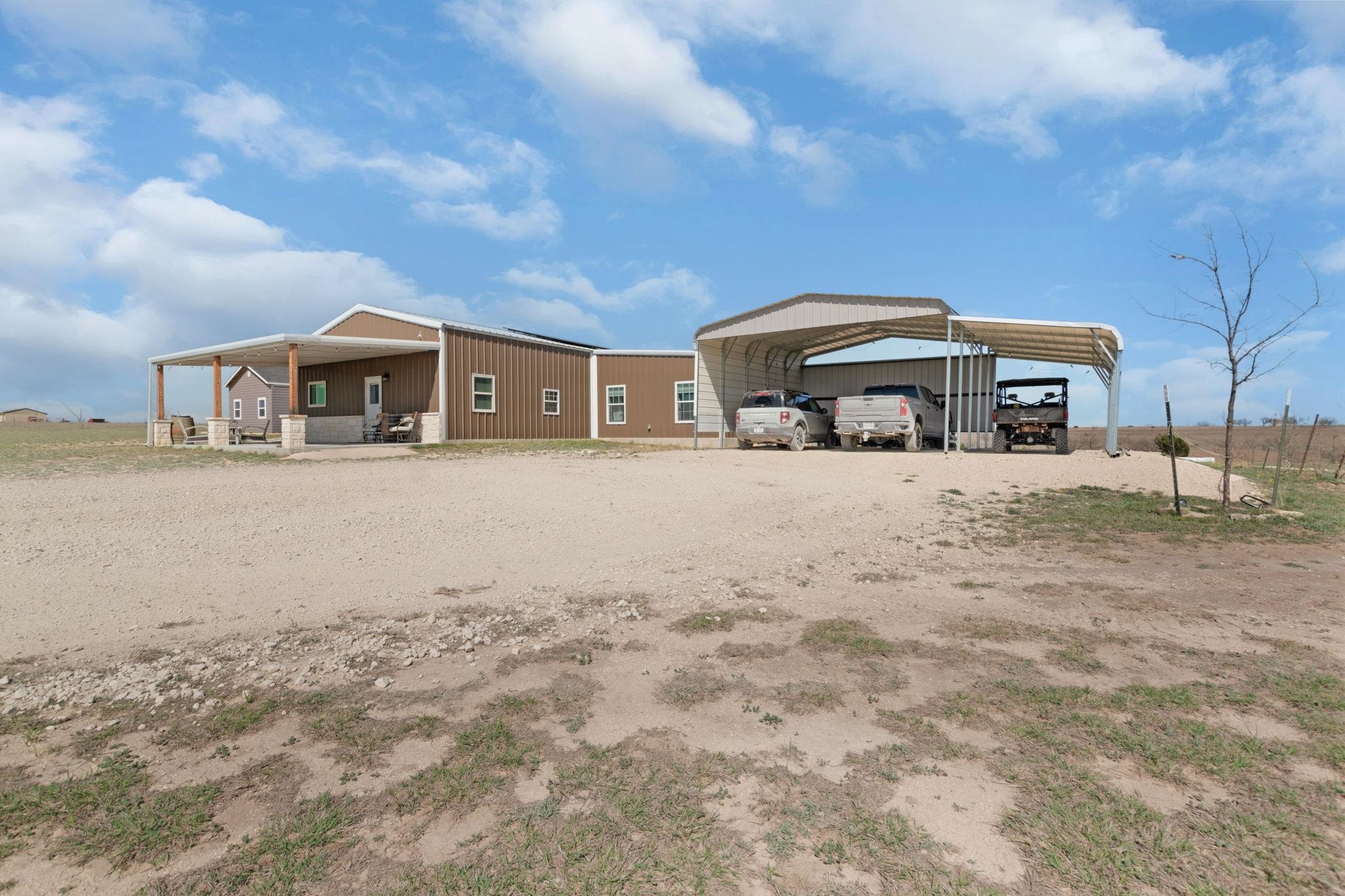 2238 County Road 2109 Property Photo