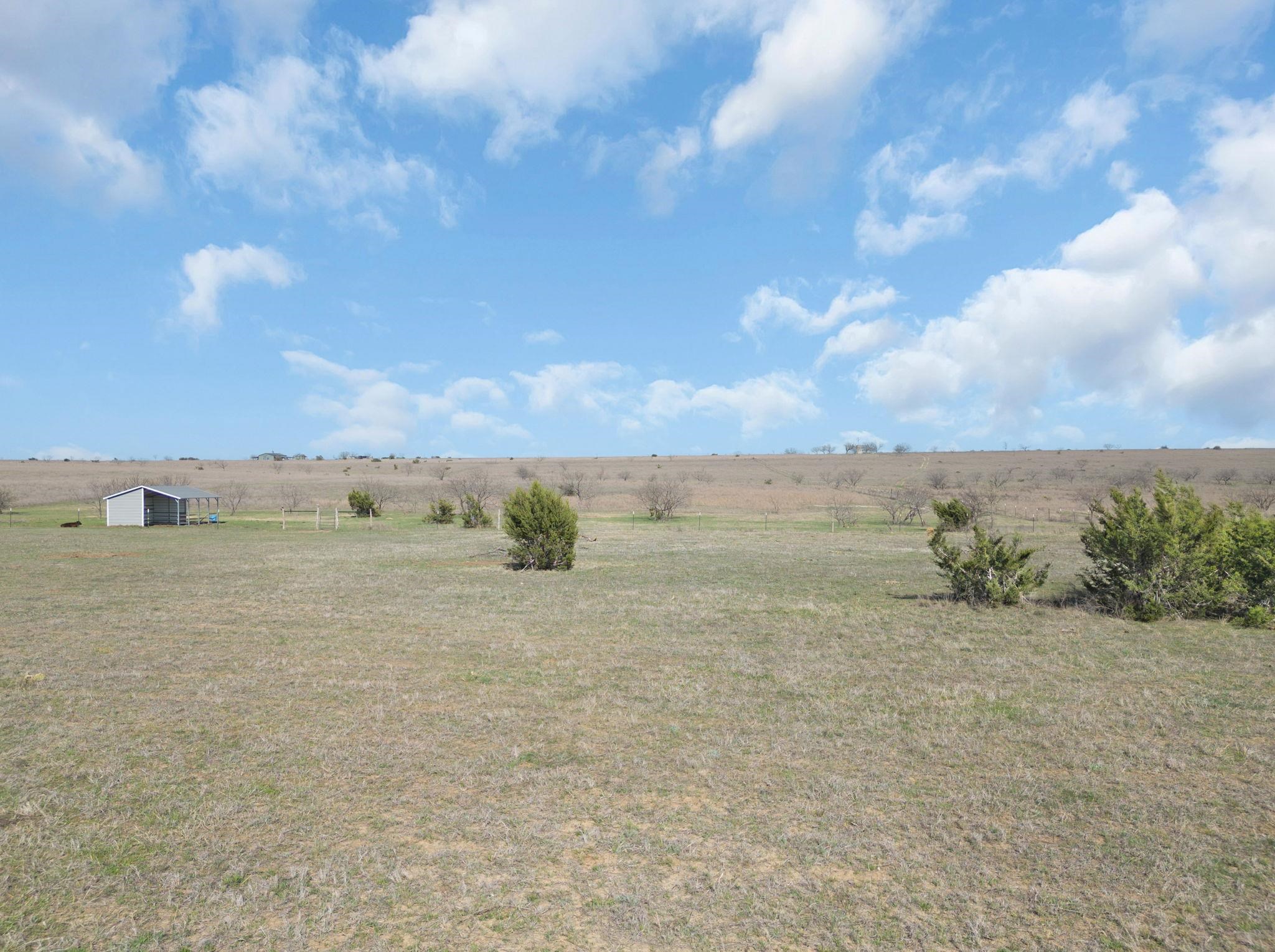 2332 County Road 2109 Property Photo