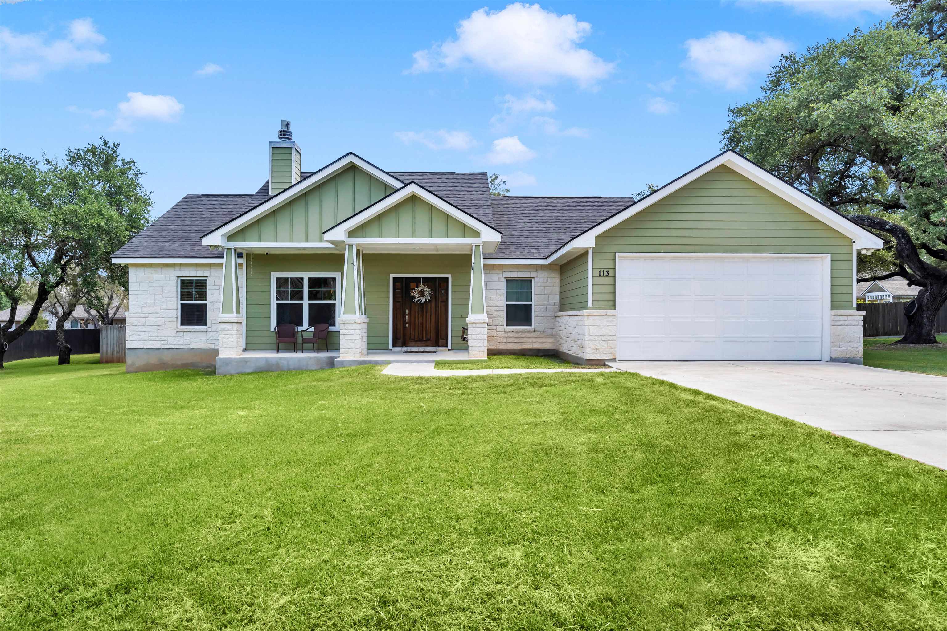 113 Winding Oak Drive Property Photo