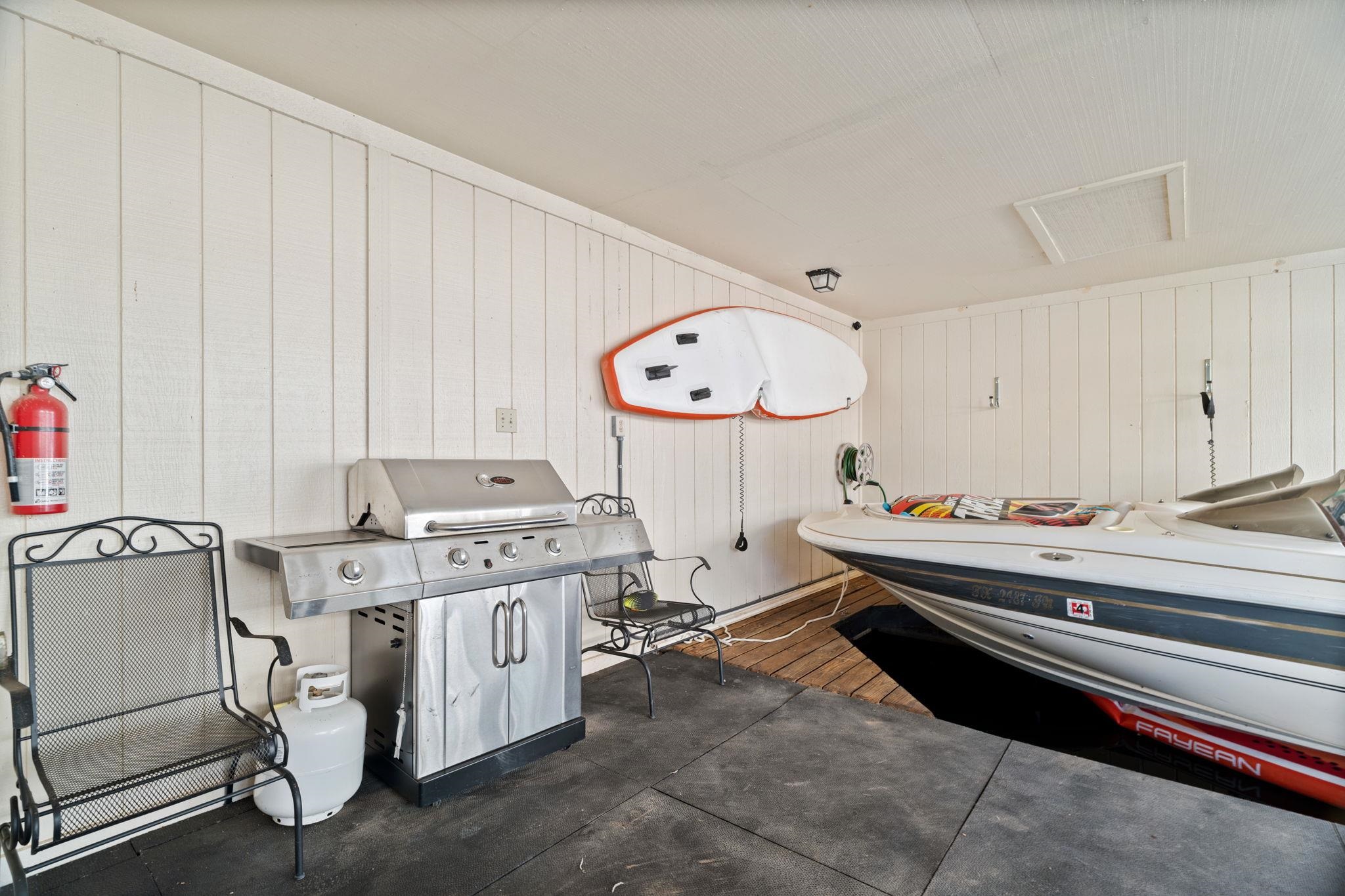 412 Horseshoe Bay North Boulevard Property Photo 15