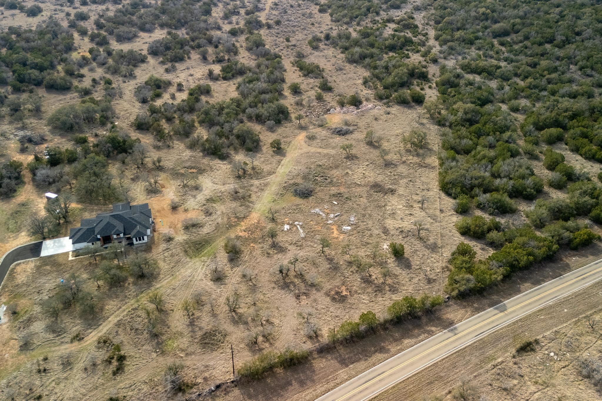 6611 Ranch Road 962 W Property Photo 2