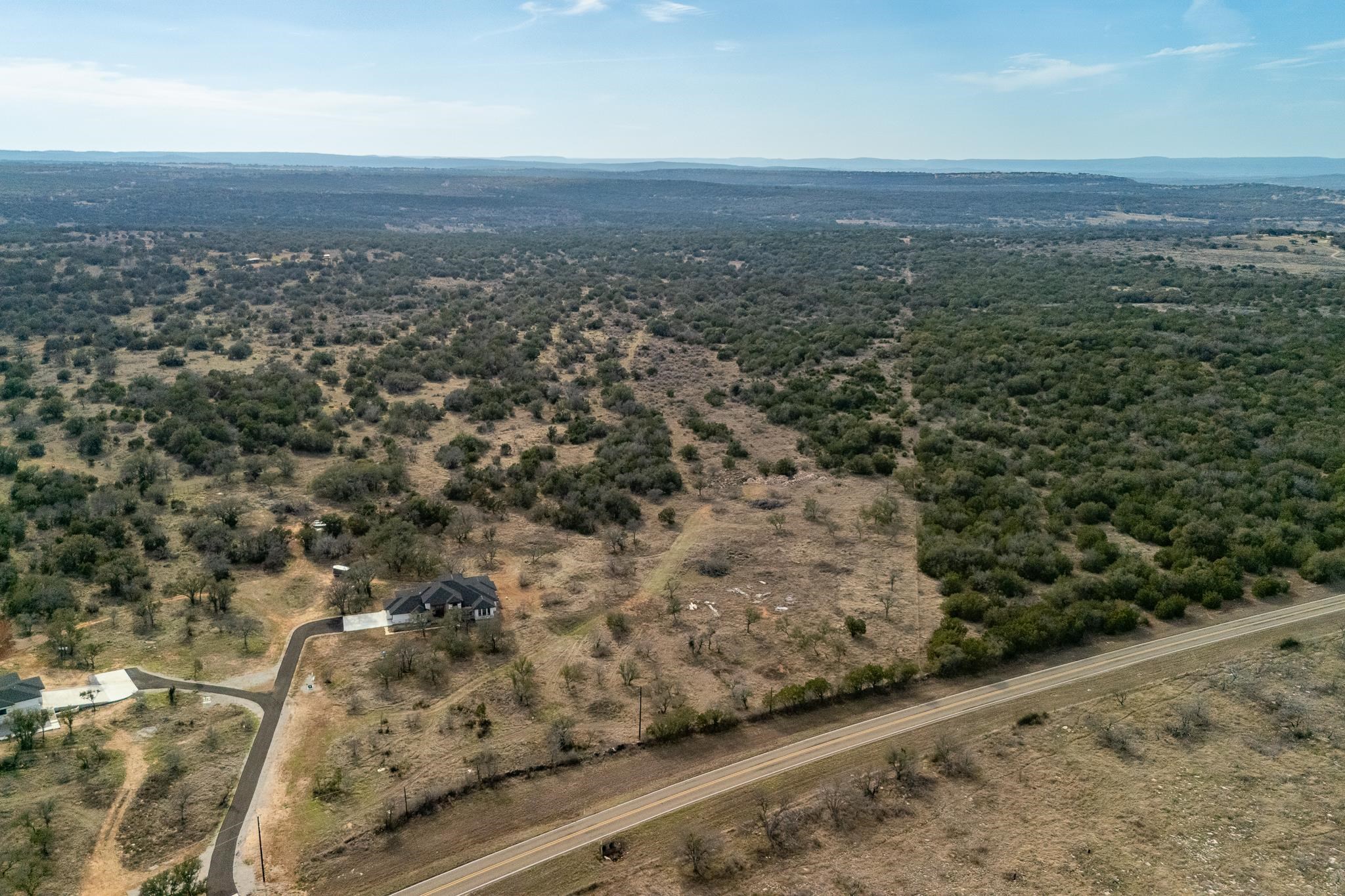 6611 Ranch Road 962 W Property Photo 3