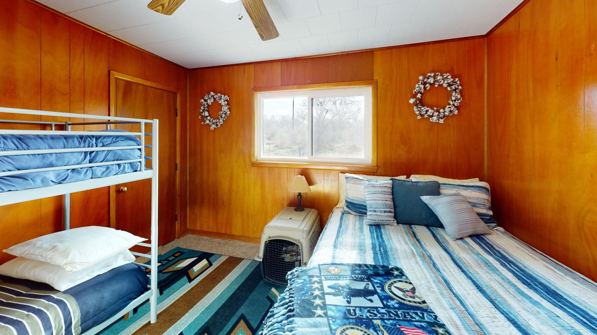 160 Lake Shore Drive Property Photo 5