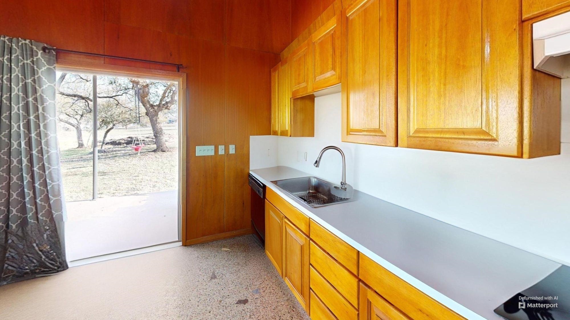160 Lake Shore Drive Property Photo 9