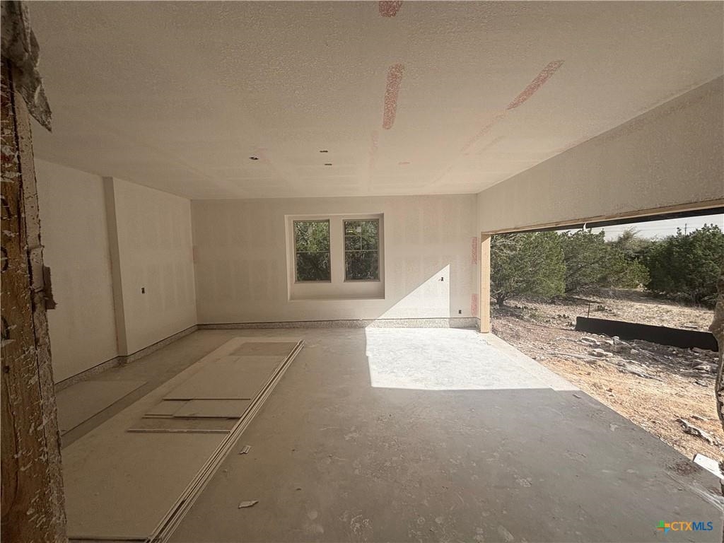 4005 Rockpark Circle Property Photo 7
