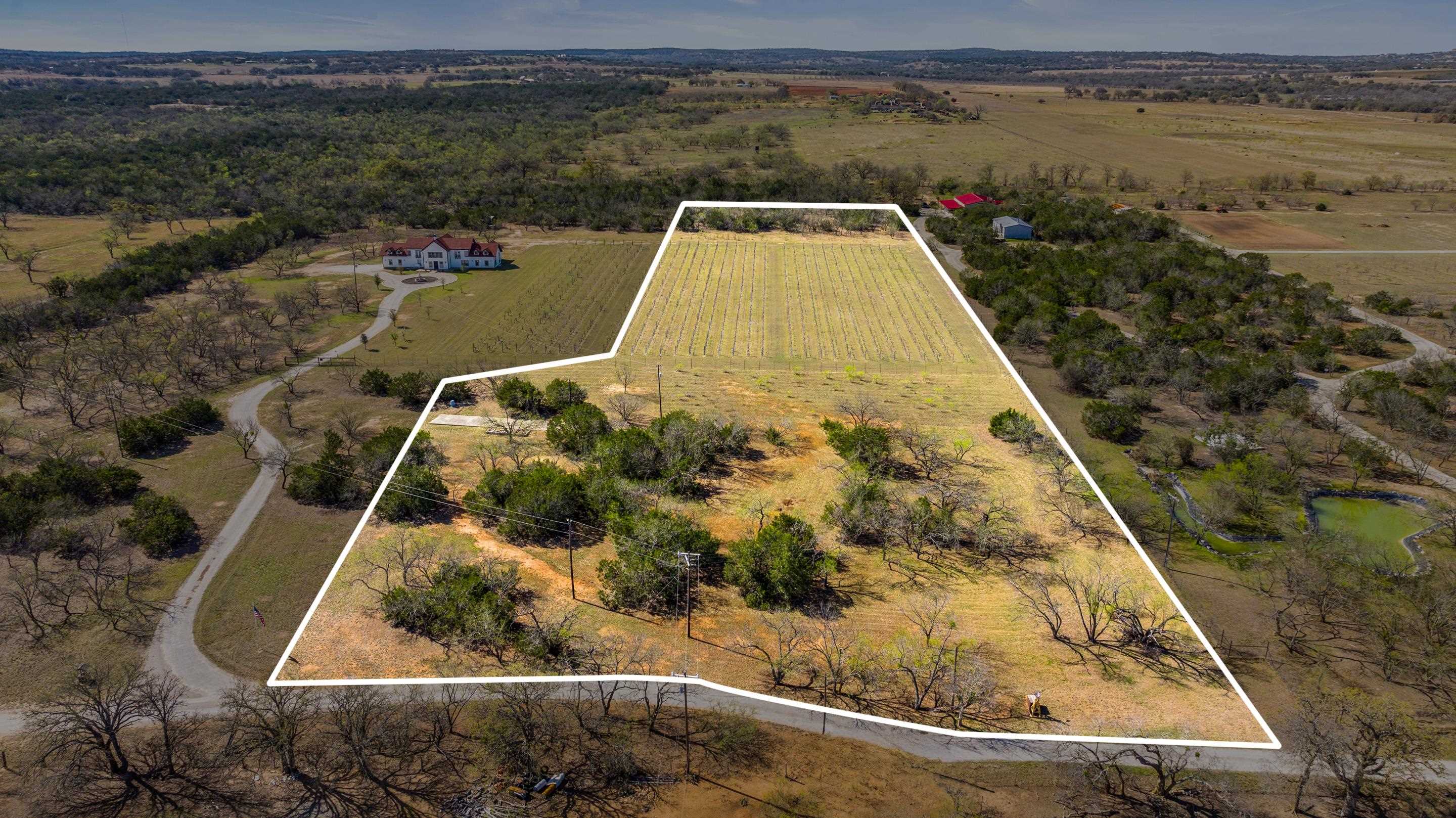 400 Chateau Lane Property Photo